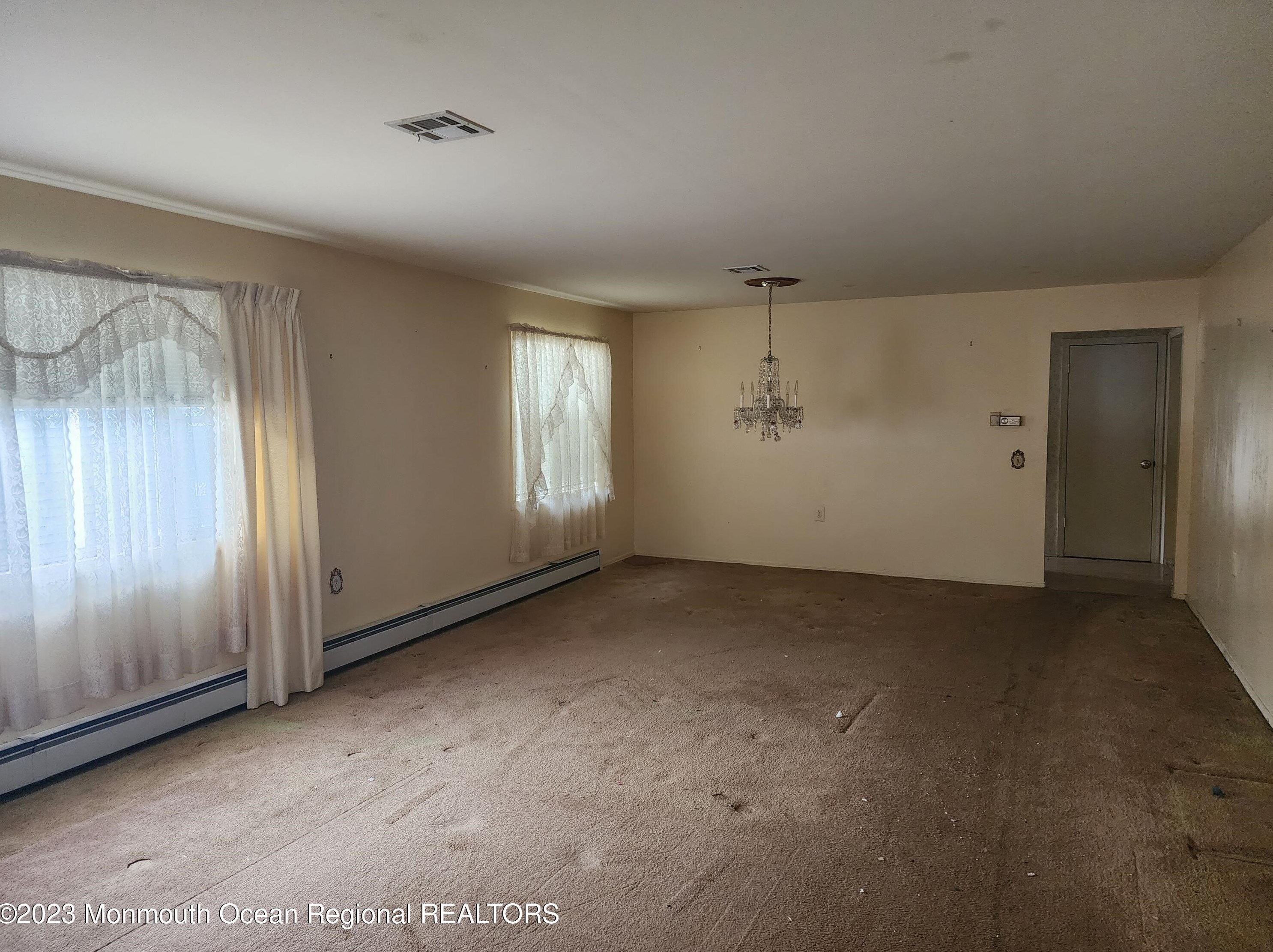 171 Pulaski Blvd, Berkeley Township, NJ 08721