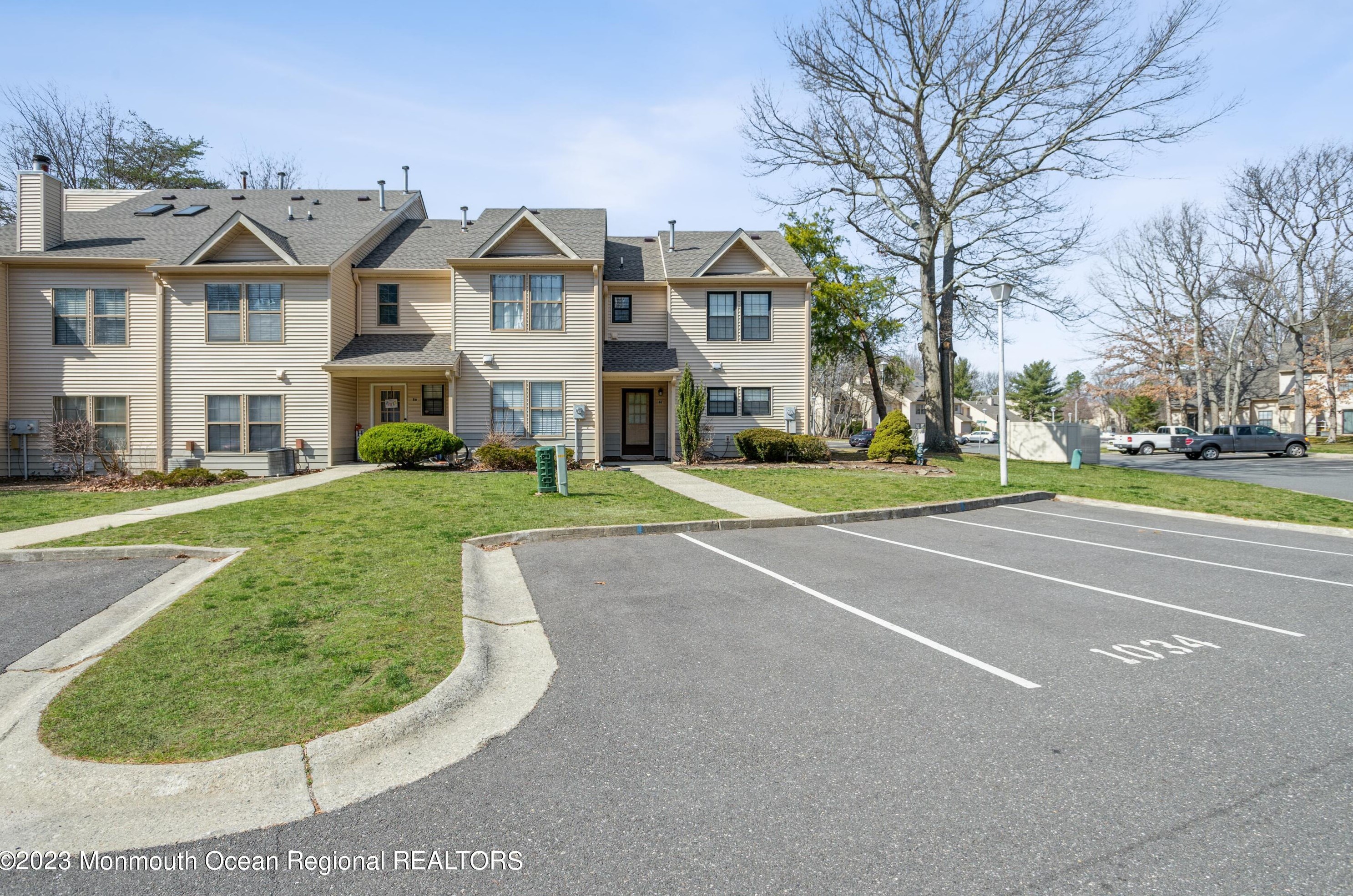 87 Whispering Oaks Way, Jackson Twp, NJ 08527
