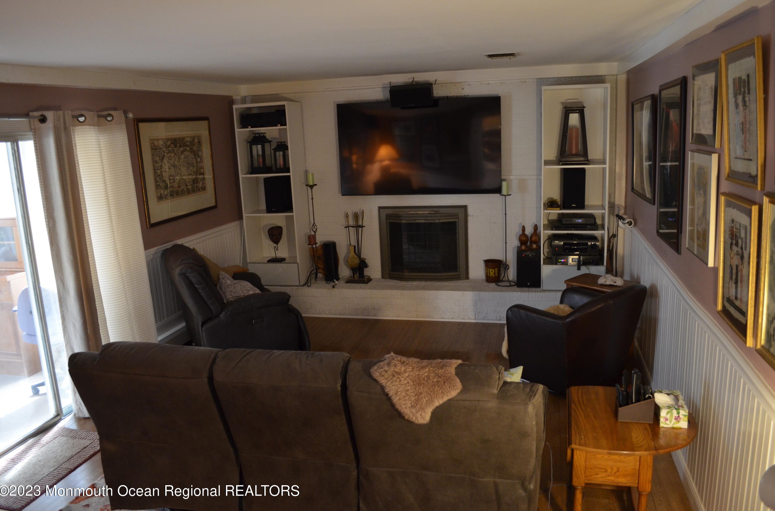 4 Cooperhawk Dr, Millstone Township NJ 07726-3667 exterior