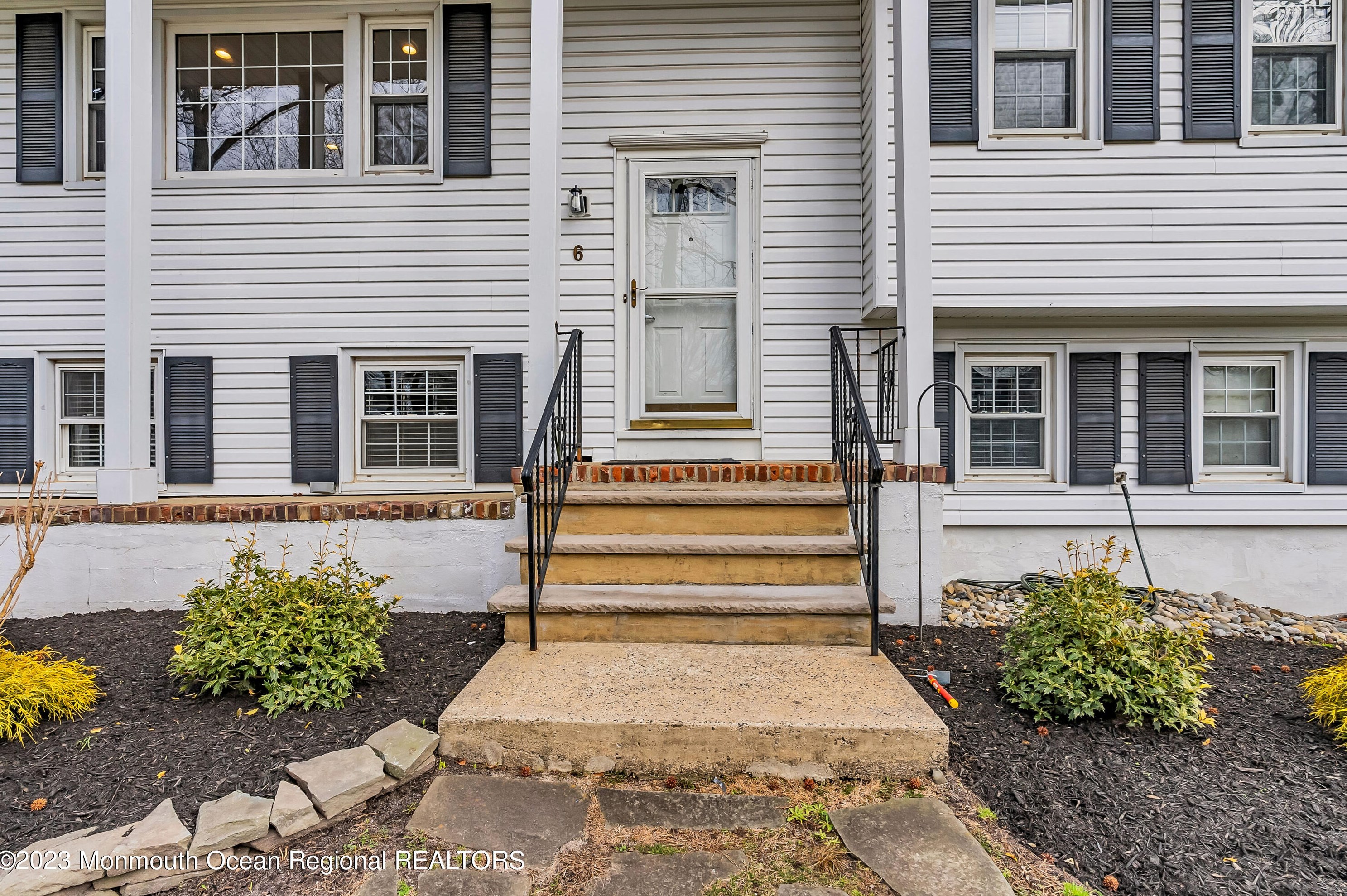 6 Timber Dr, Tinton Falls, NJ 07712