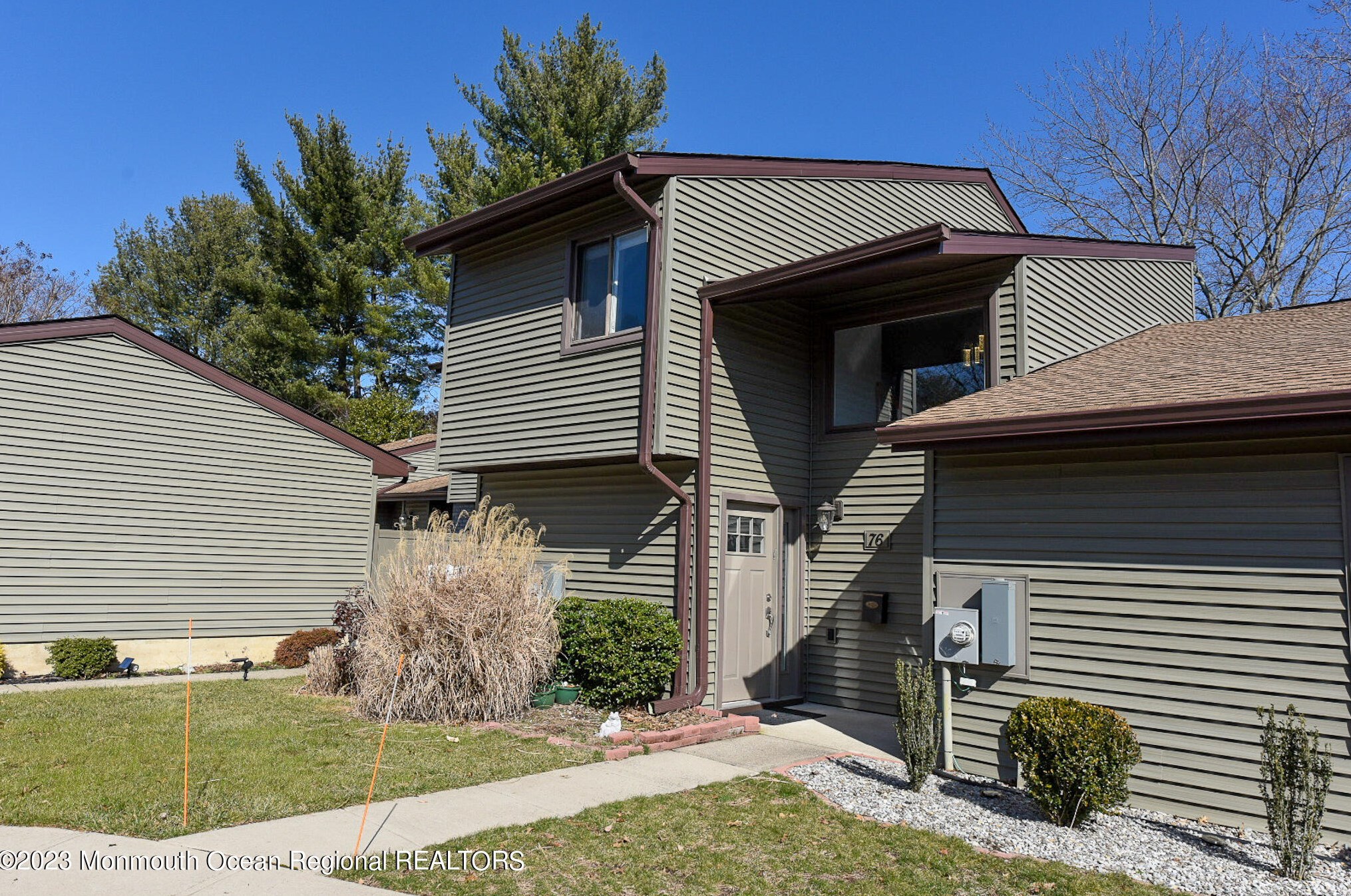 76 Berkshire Ct, Tinton Falls, NJ 07701