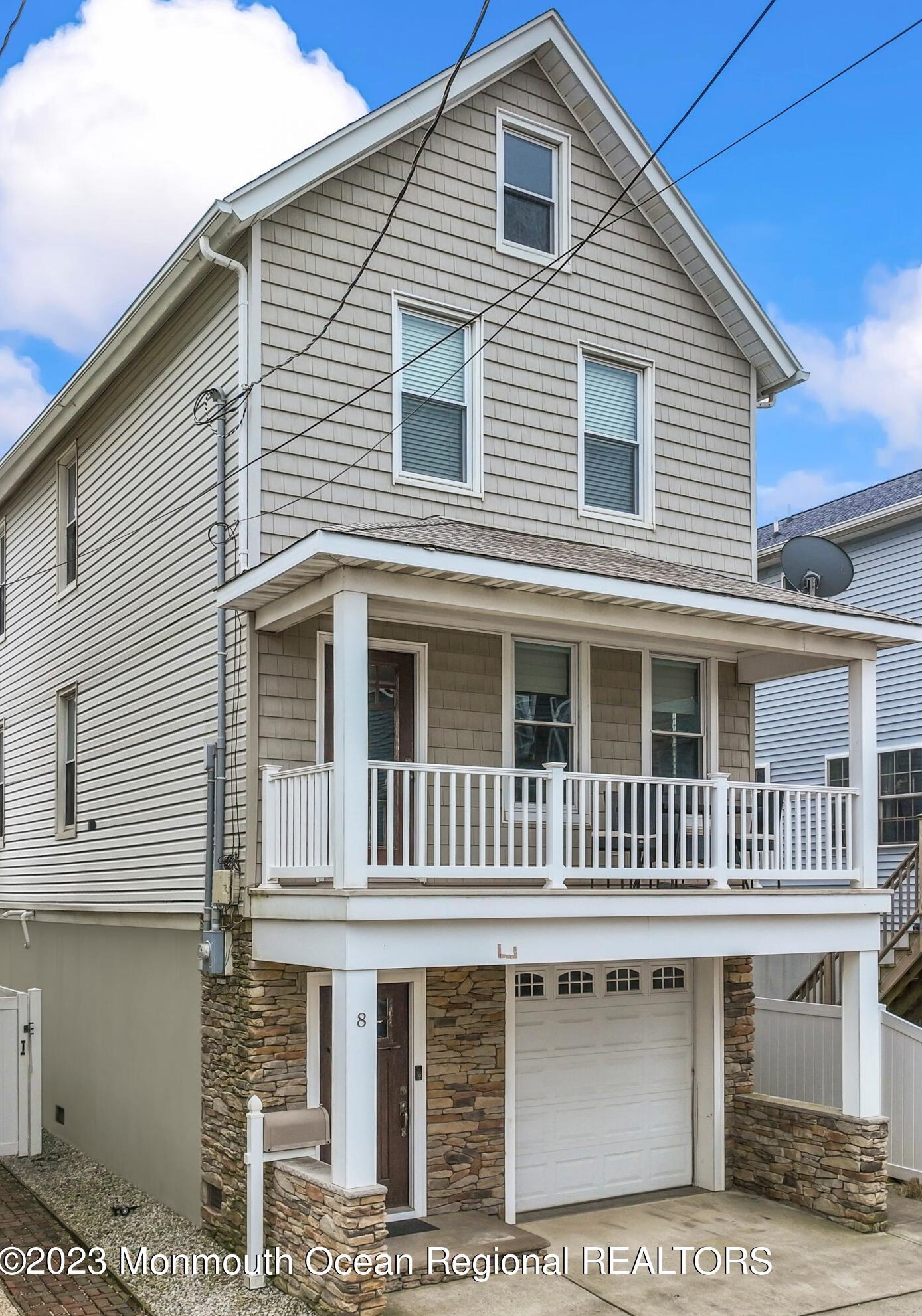 8 Beach St, Locust, NJ 07760