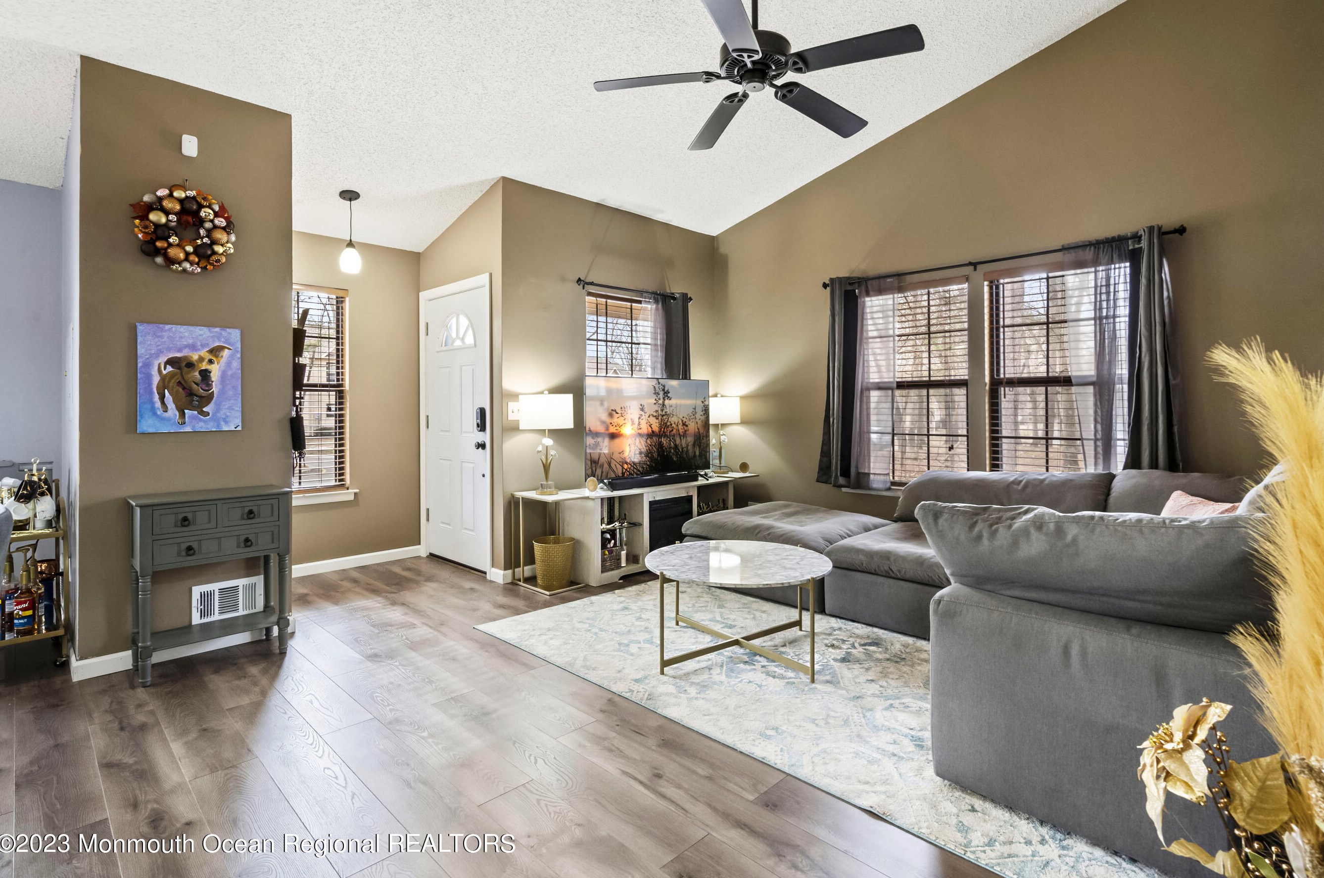 10 Bayberry Ct, Jackson Twp, NJ 08527