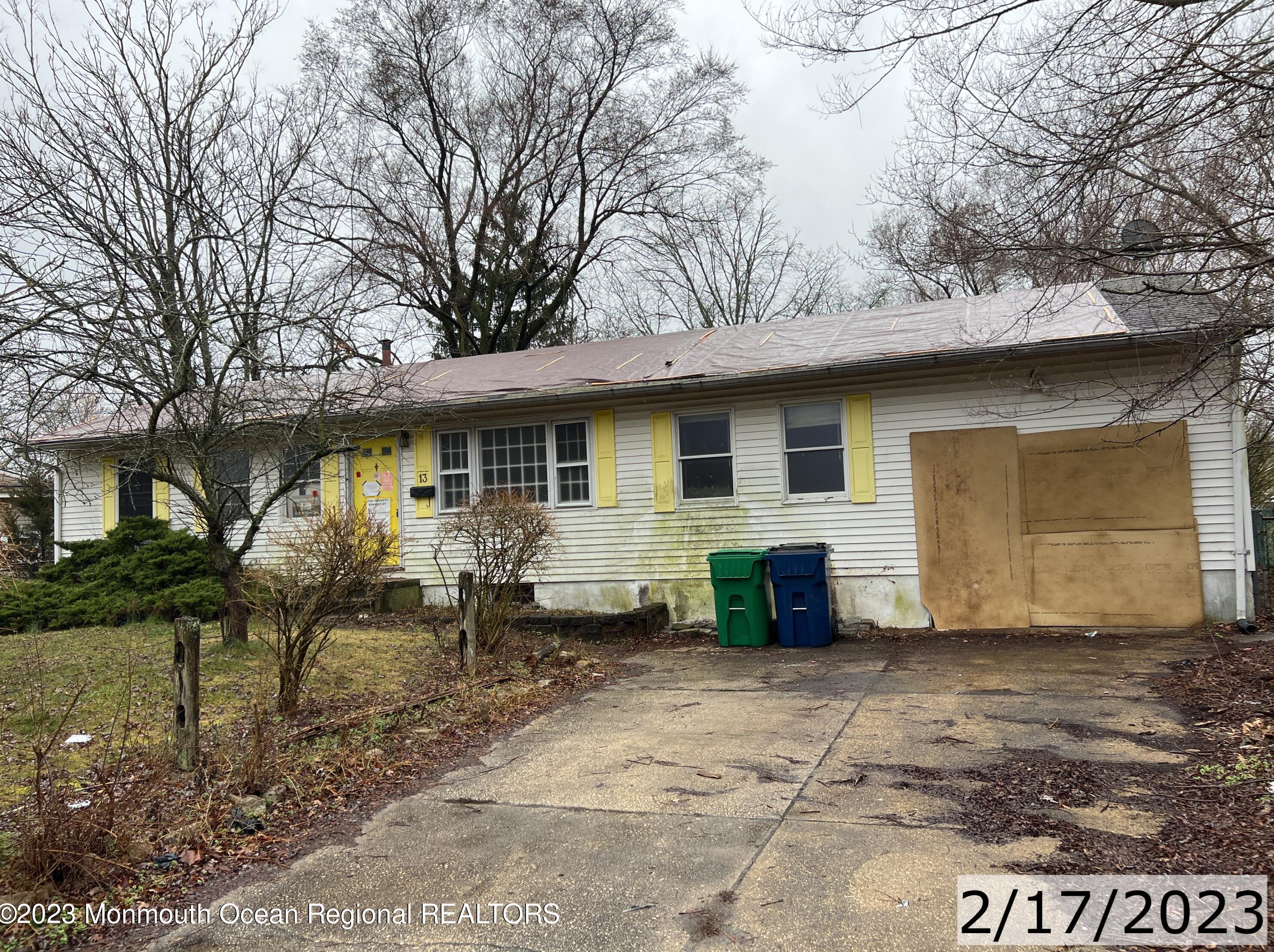 13 Bucknell Dr, Toms River, NJ 08757-5555