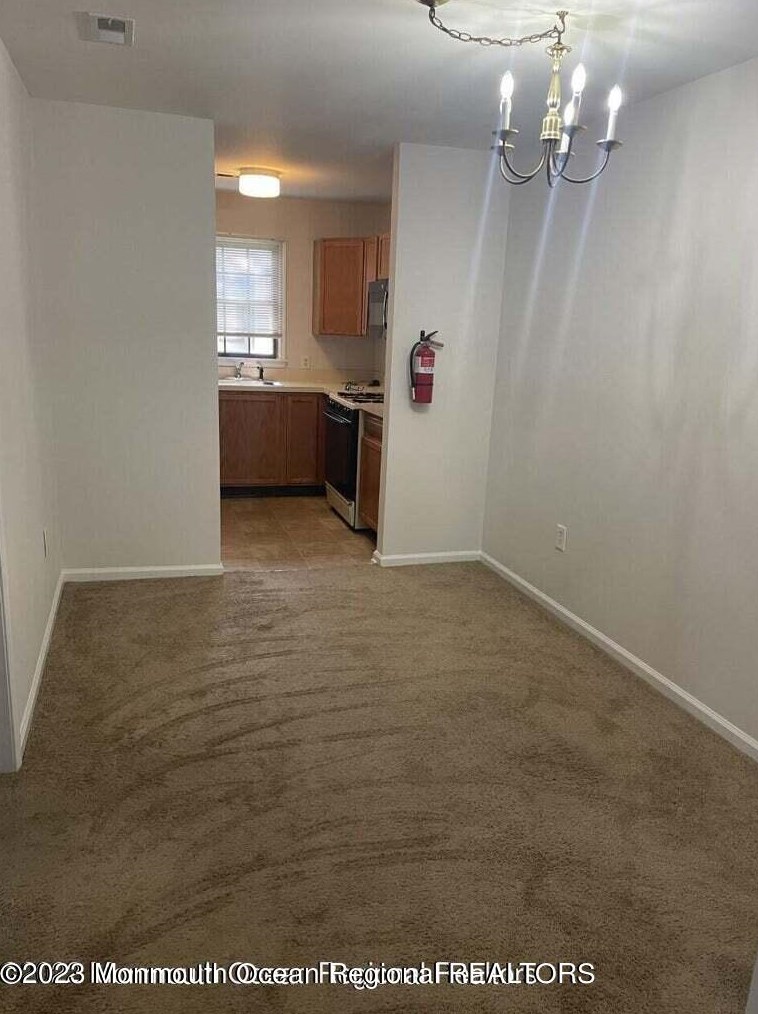 22 Whitemarsh Ct, Tuckerton NJ  08087-3021 exterior