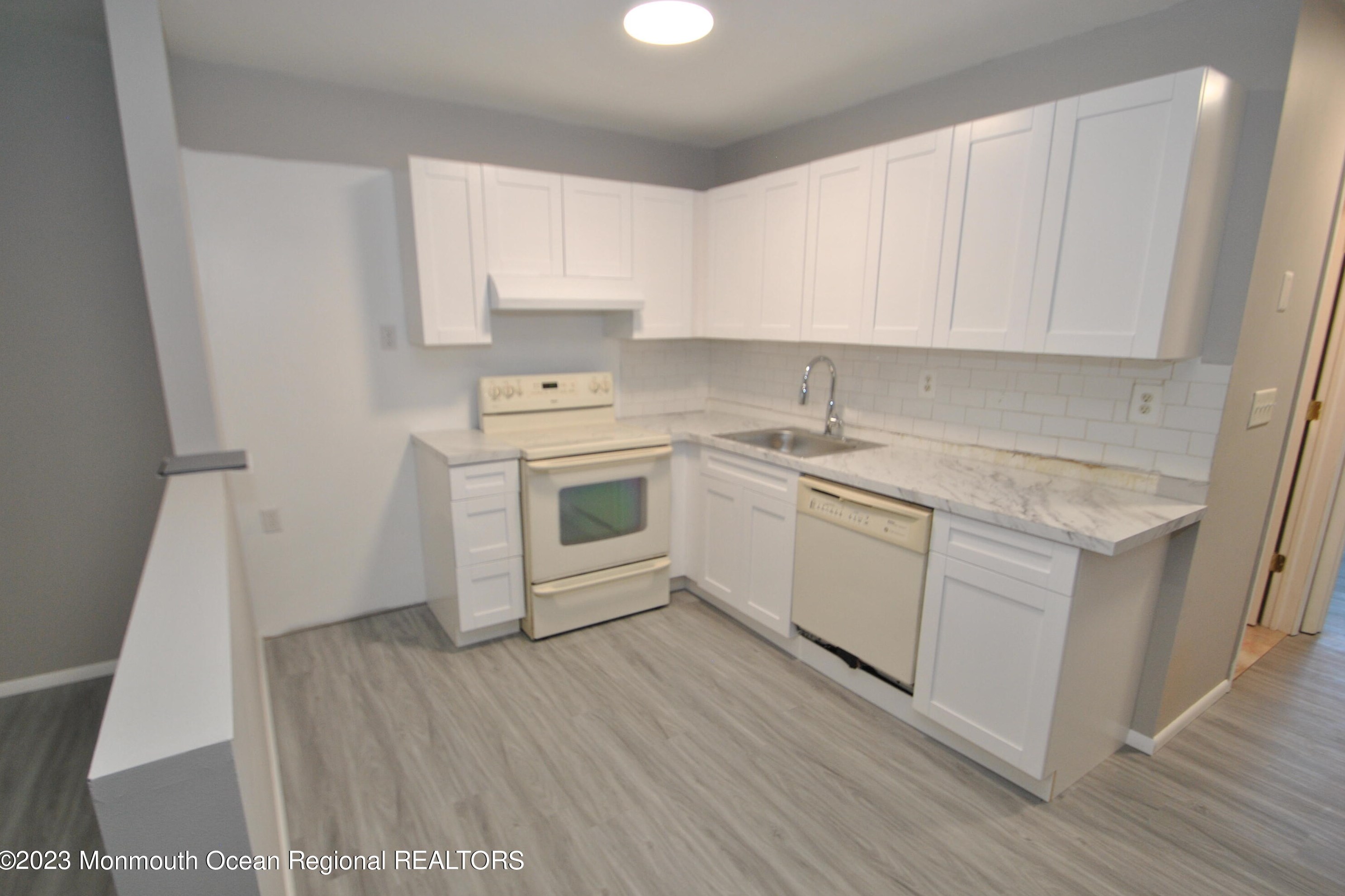 535 Dartmoor Ct #b, Lakewood, NJ 08701