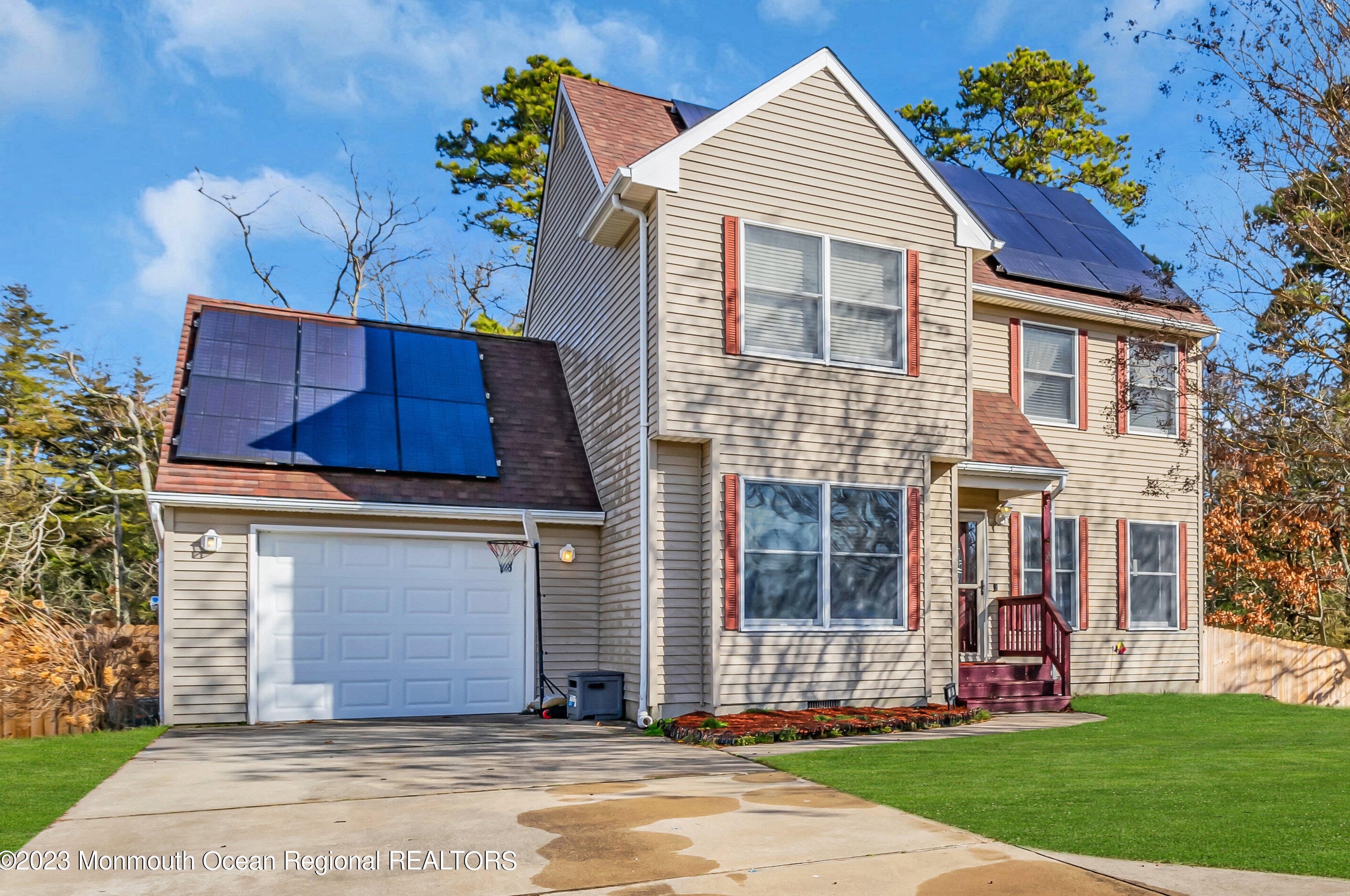 23 Bear Hollow Ln, Tuckerton, NJ 08087