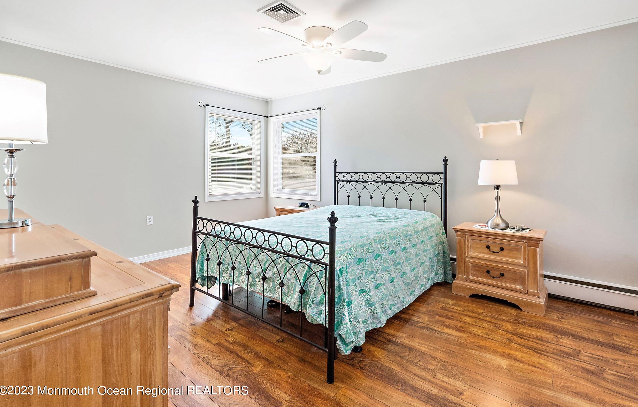 27 Lumsden St, Toms River NJ  08757-6133 exterior
