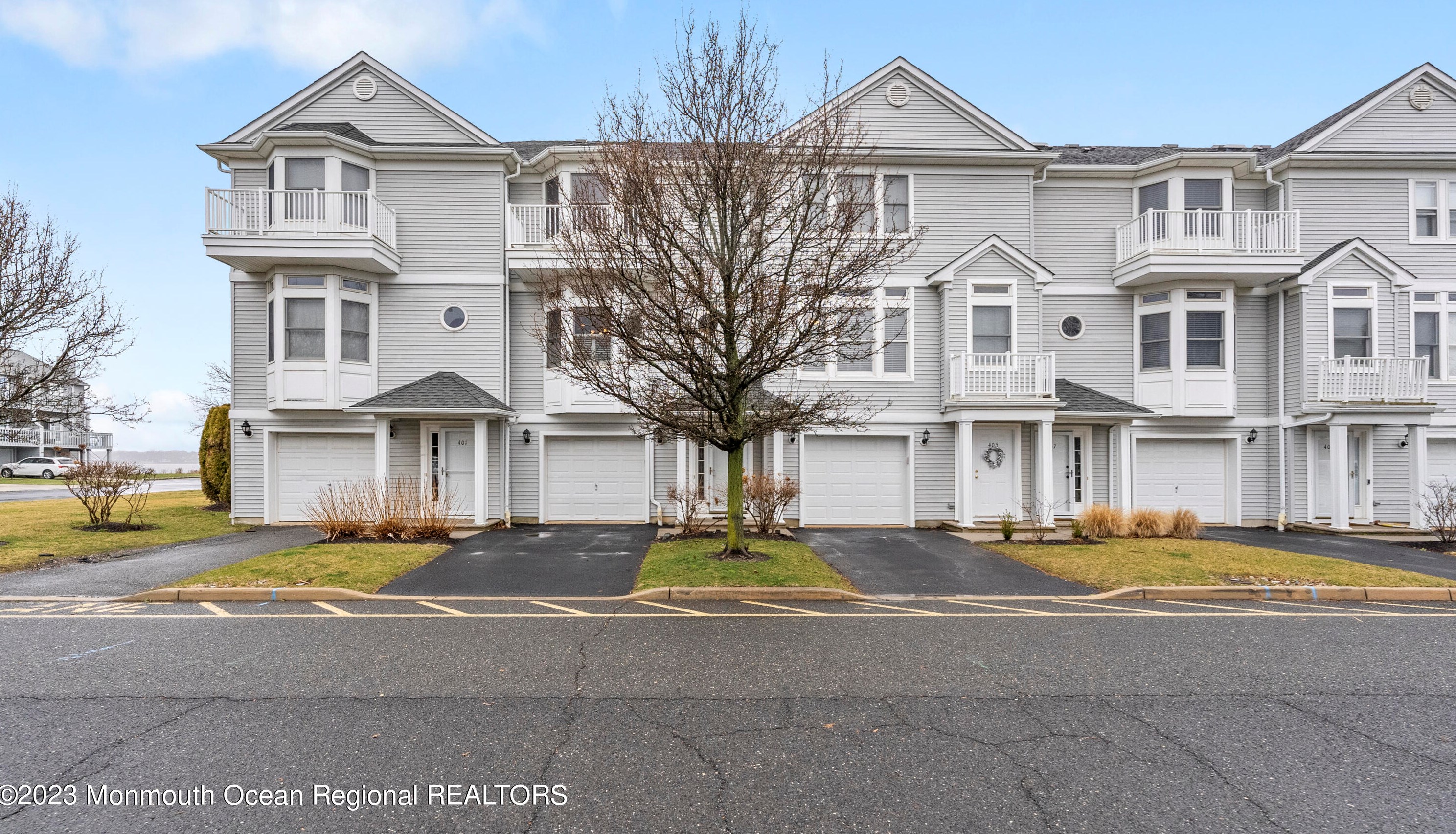 403 Captains Way, Wall Township, NJ 07753-5277