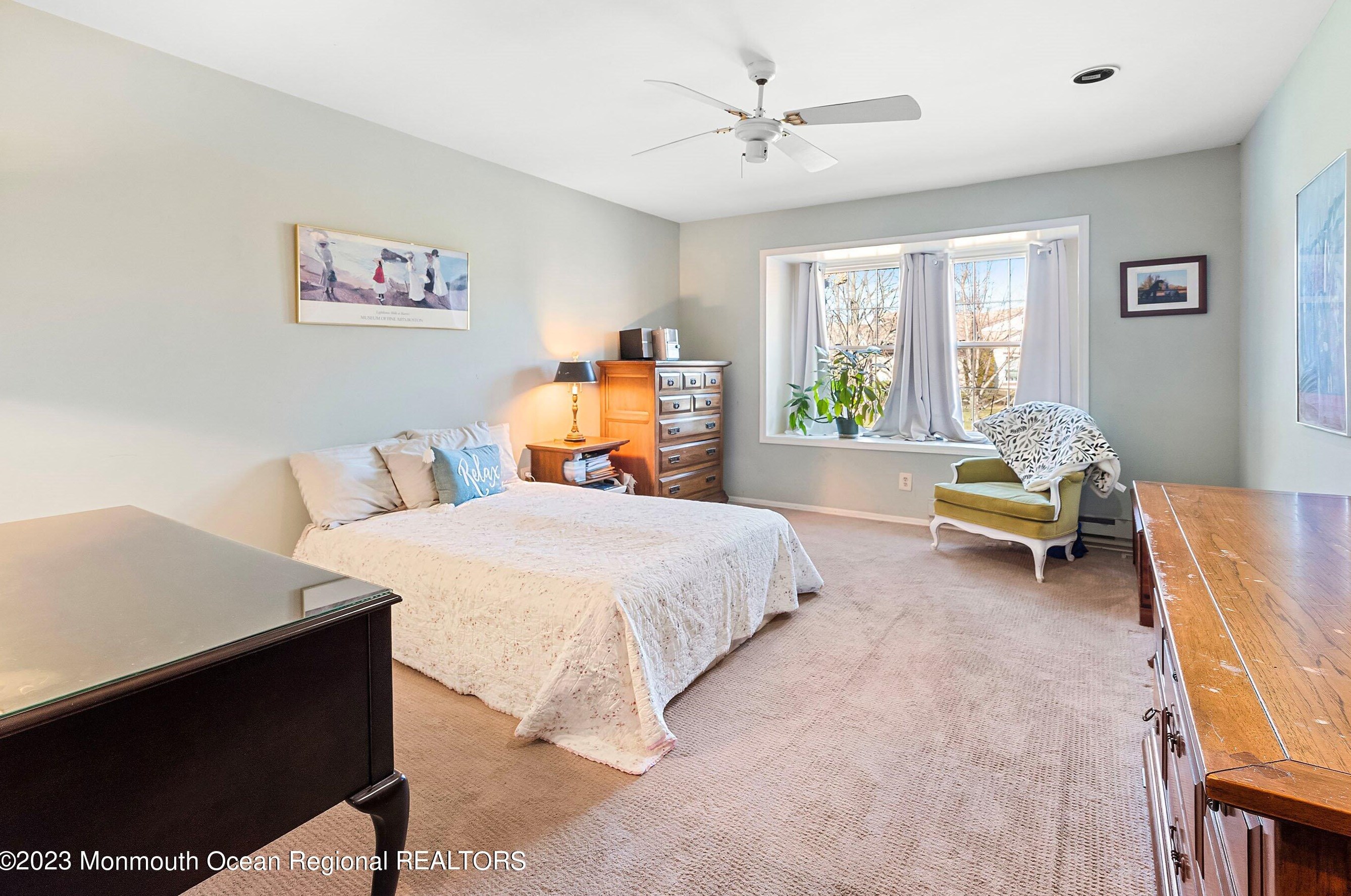 20 John Hancock Dr, Monroe Township NJ  08831-5669 exterior