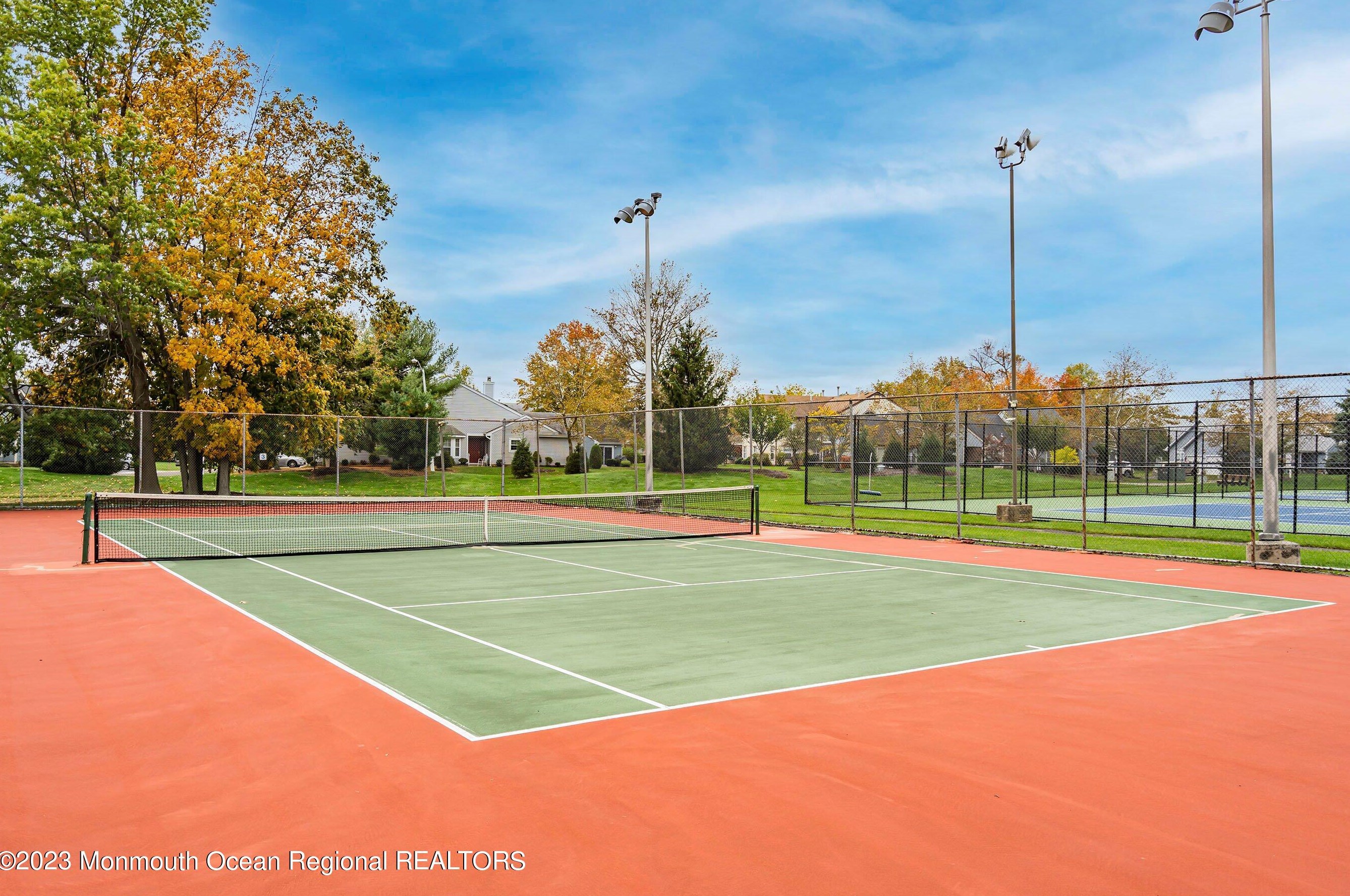 20 John Hancock Dr, Monroe Township NJ  08831-5669 exterior