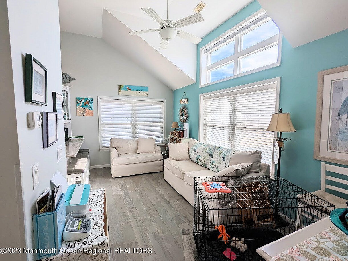 116 W Bayview Dr, Lavallette, NJ 08735