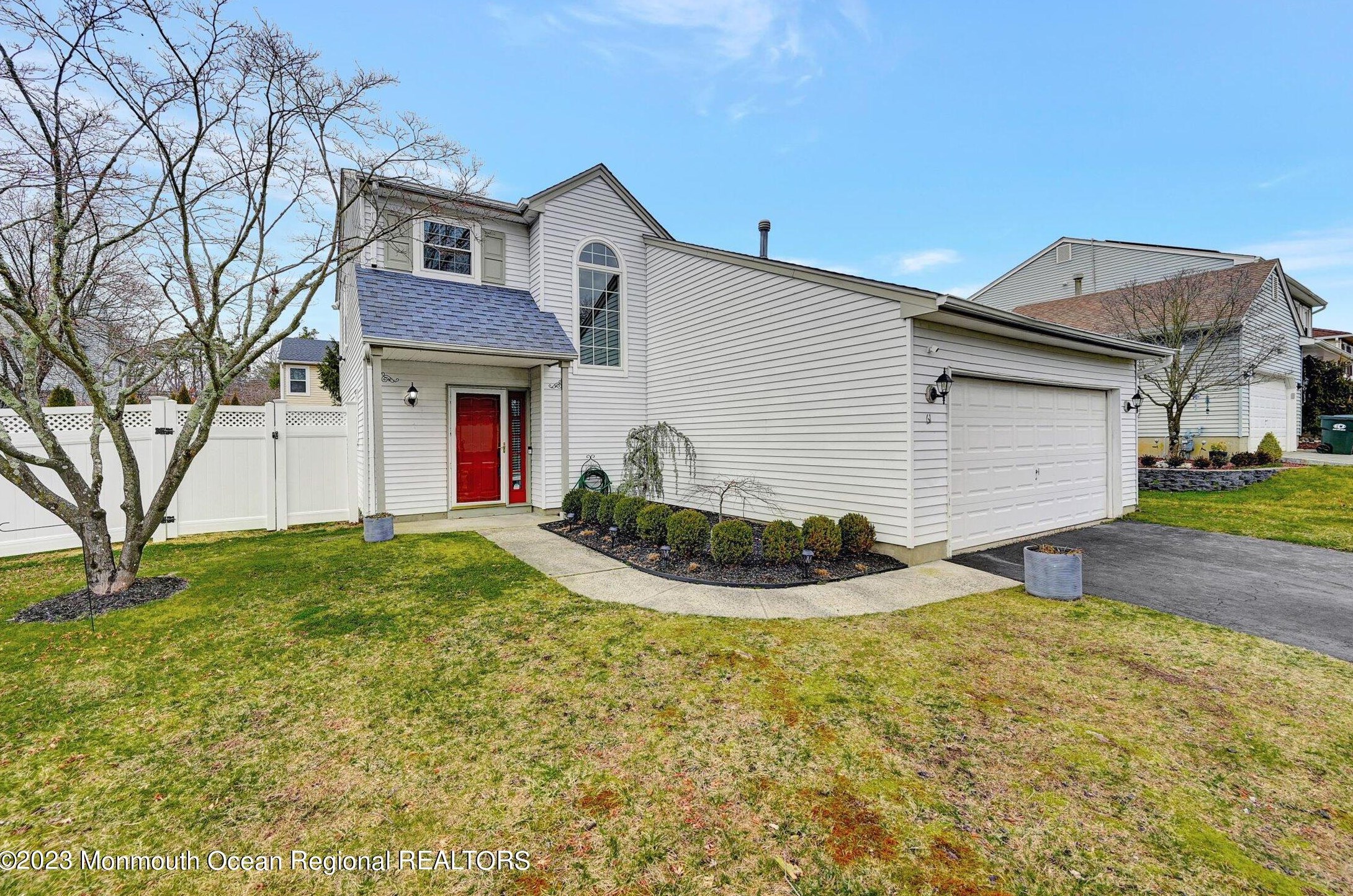 61 Heritage Dr, Wall Township NJ  07731-2969 exterior