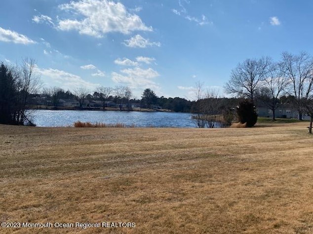 1009 Jamaica Blvd, Toms River, NJ 08757