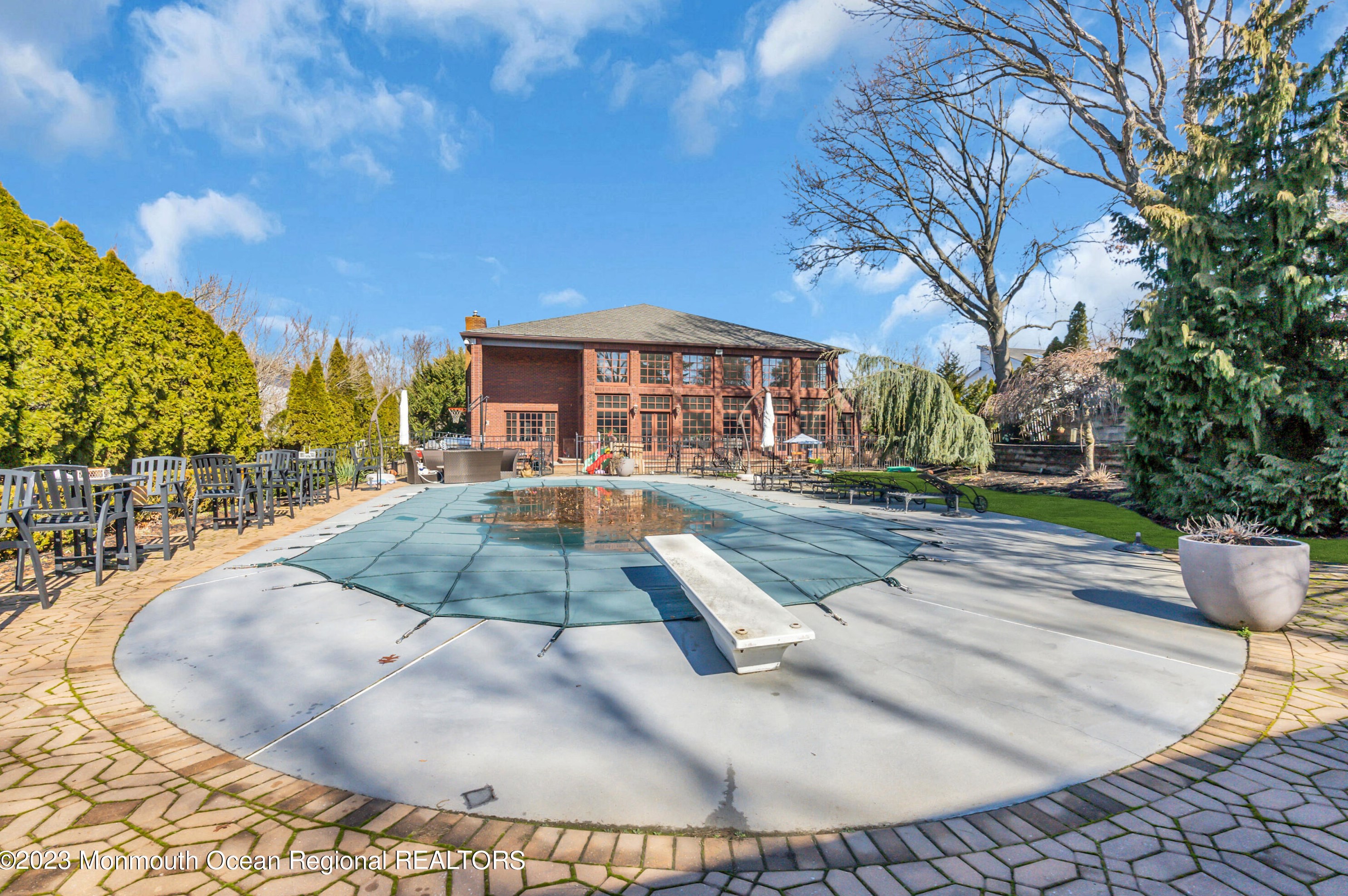 13 Valley Forge Rd, Tinton Falls, NJ 07724