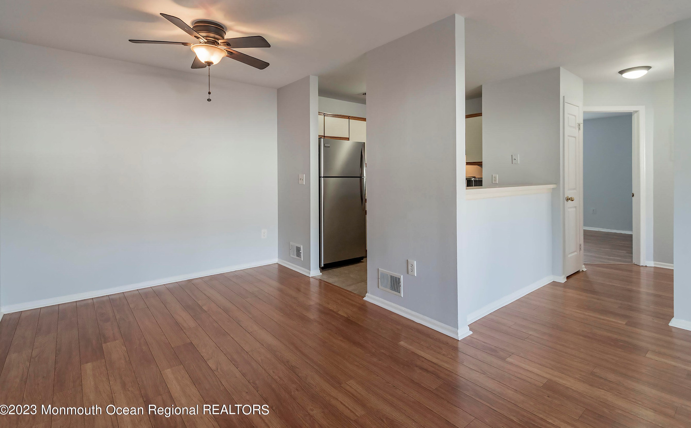 21 Gait Ct, Wall Township, NJ 07753-7653