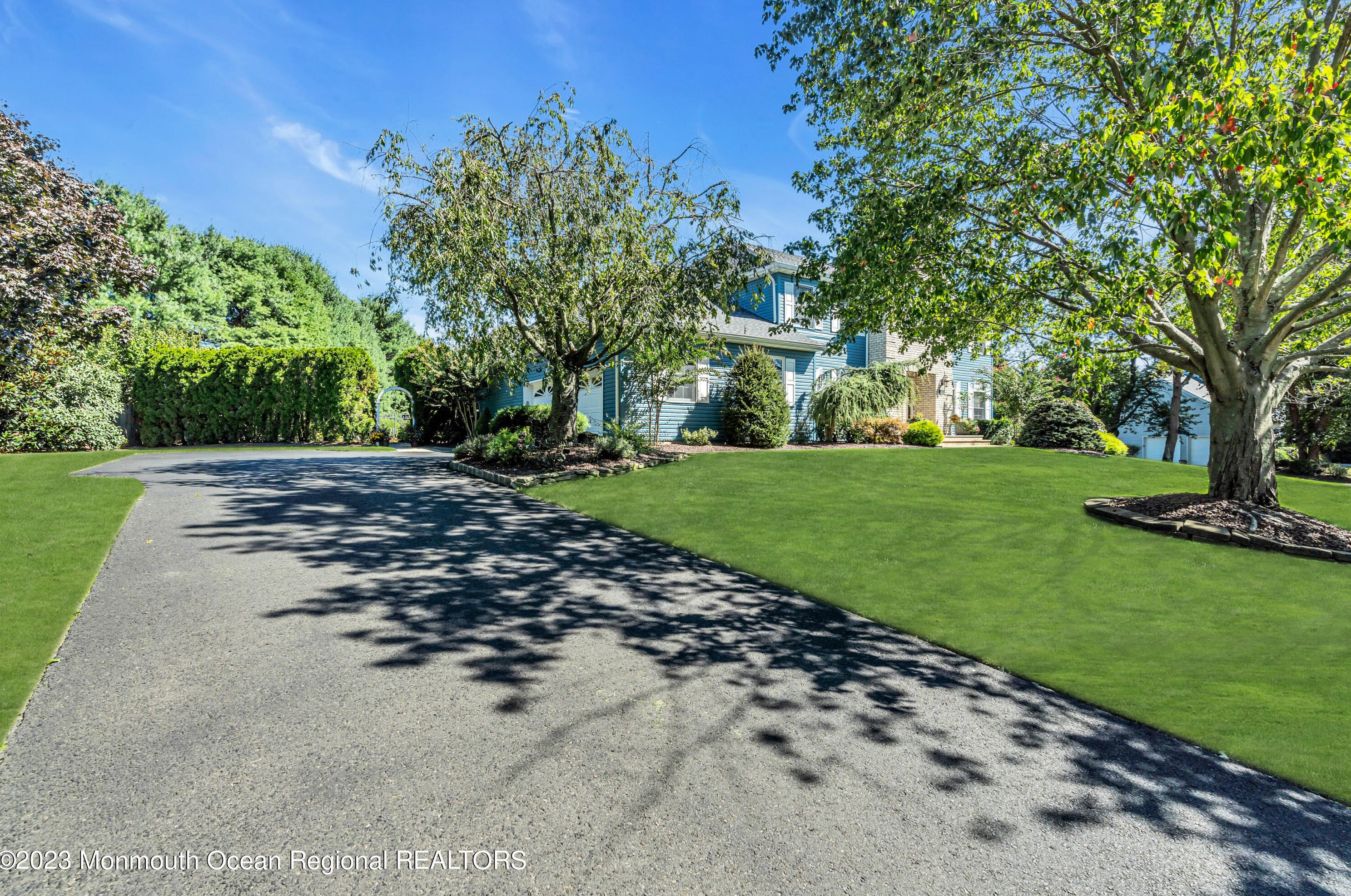 1441 Garrett Dr, Belmar, NJ 07719-9647