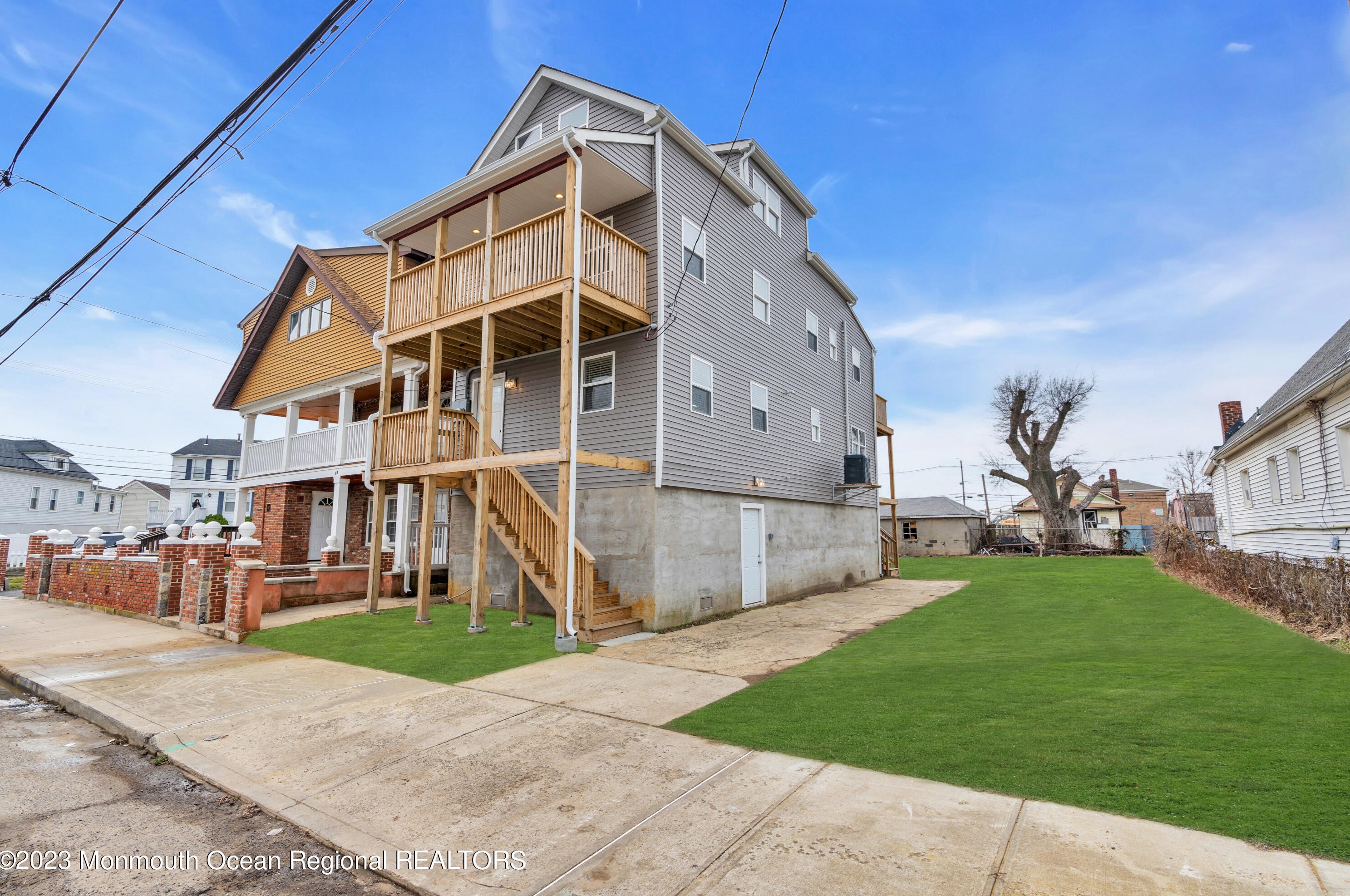 37 Oceanview Ave, Ideal Beach, NJ 07734