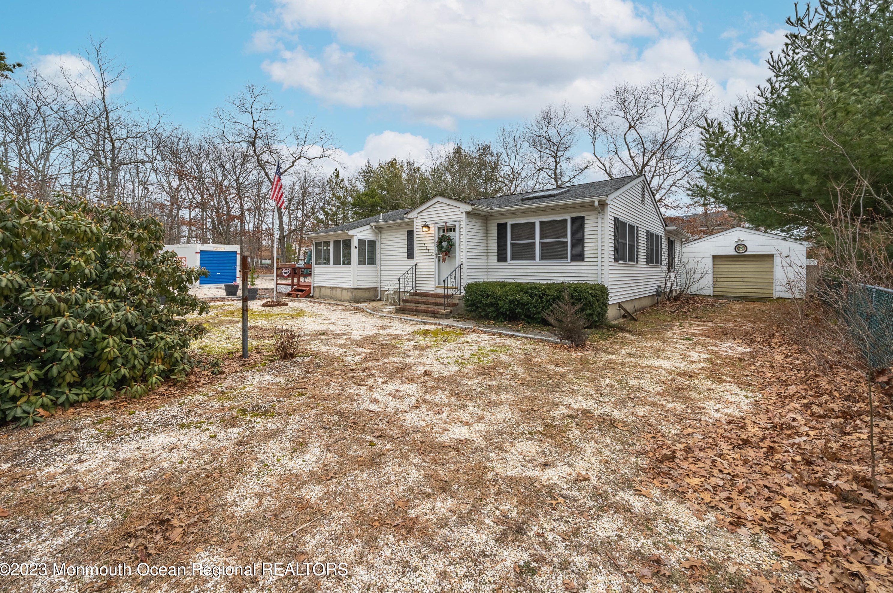 893 Harrison Ave, Lacey, NJ 08731