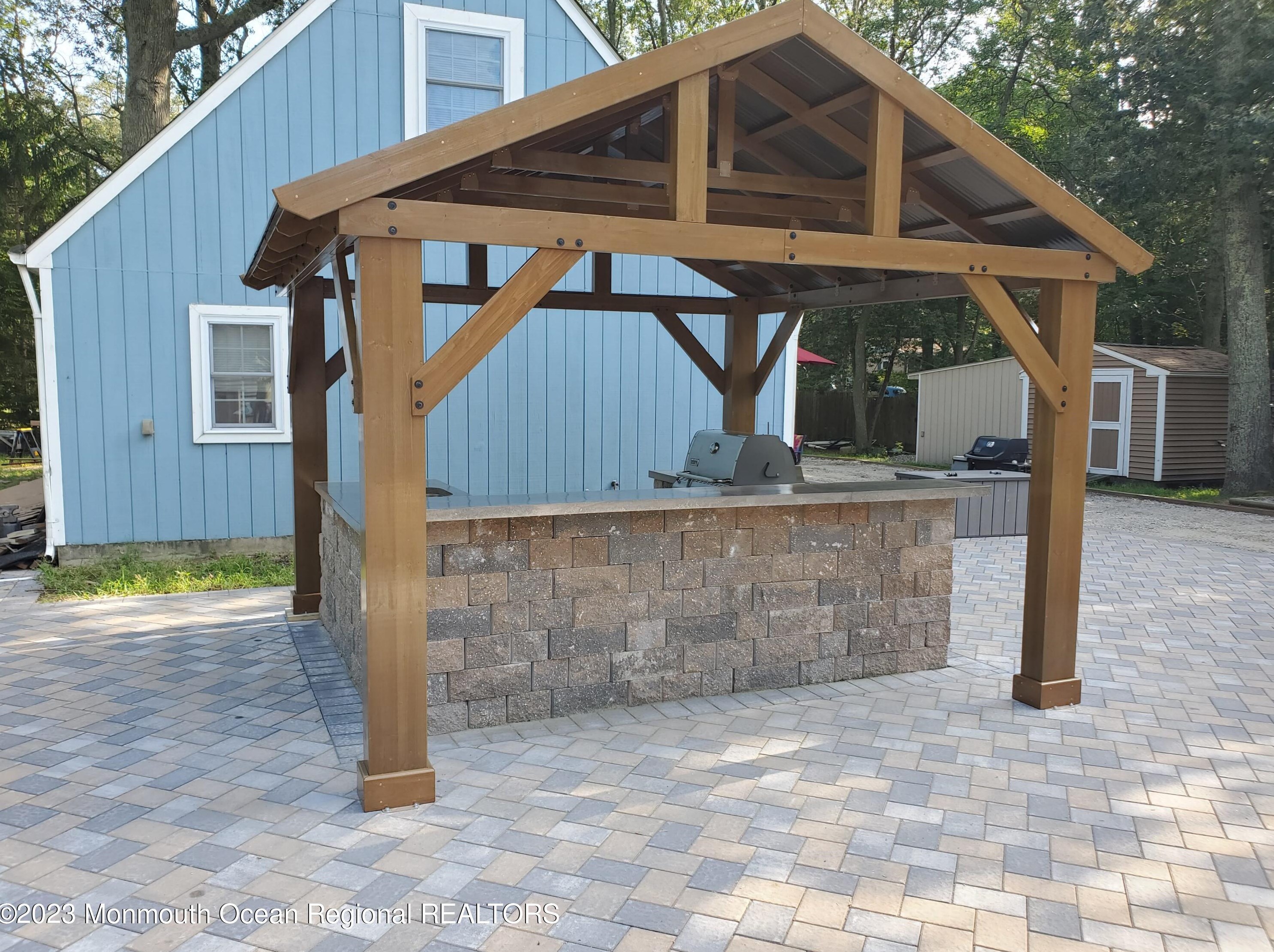 384 E Barnegat Ave, Berkeley Township, NJ 08721