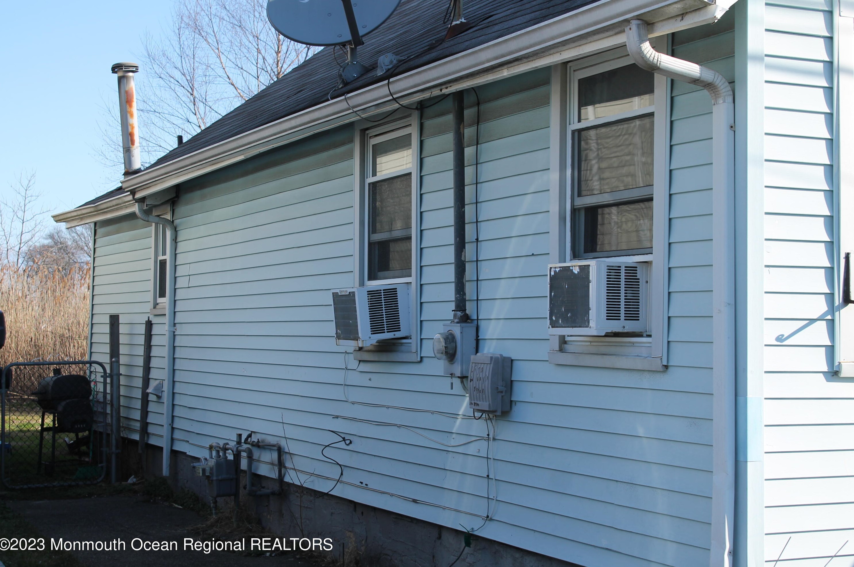 131 6th St, Ideal Beach NJ  07734-2905 exterior