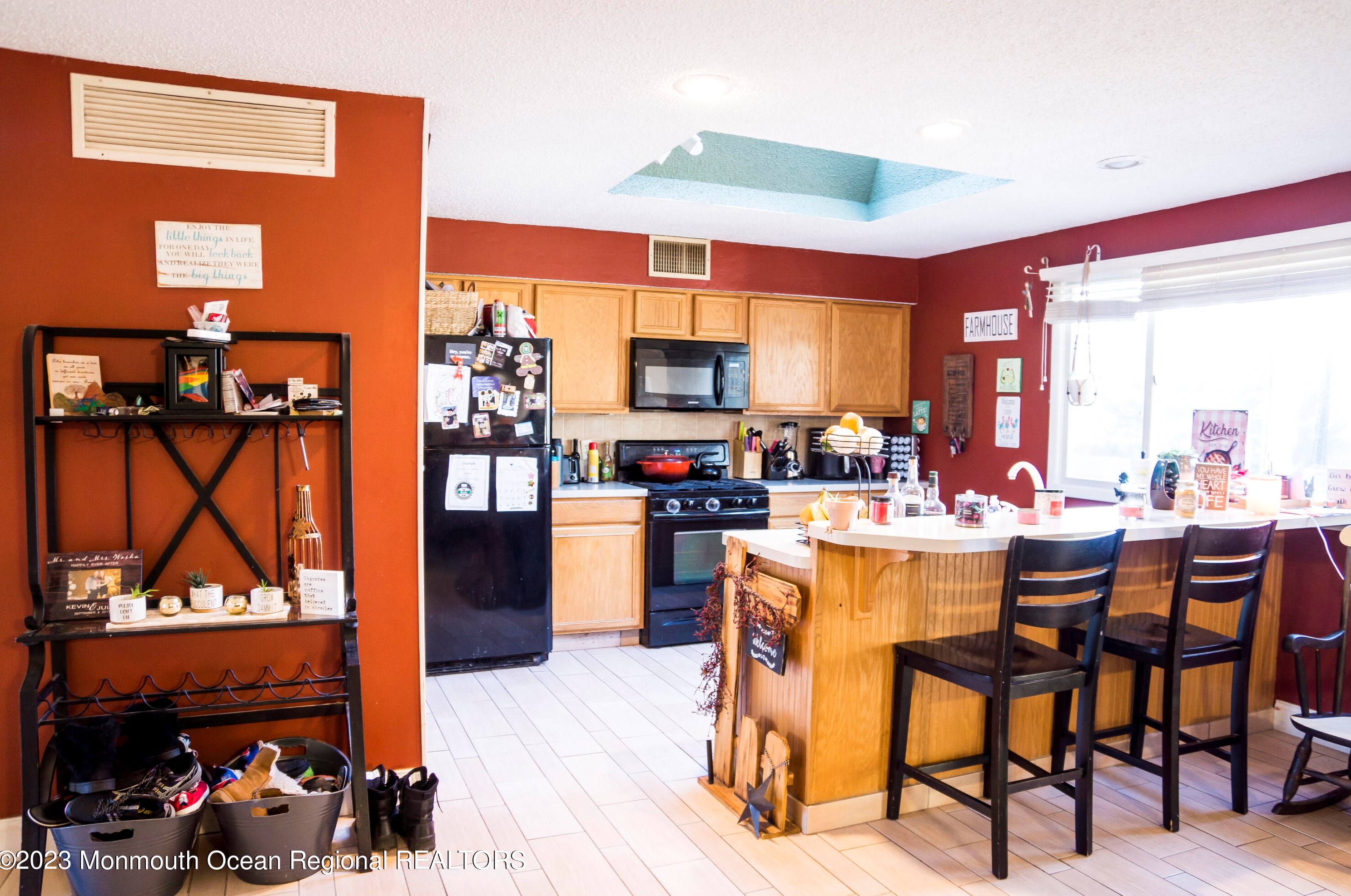 11 Snead Ct, Tuckerton, NJ 08087-1820