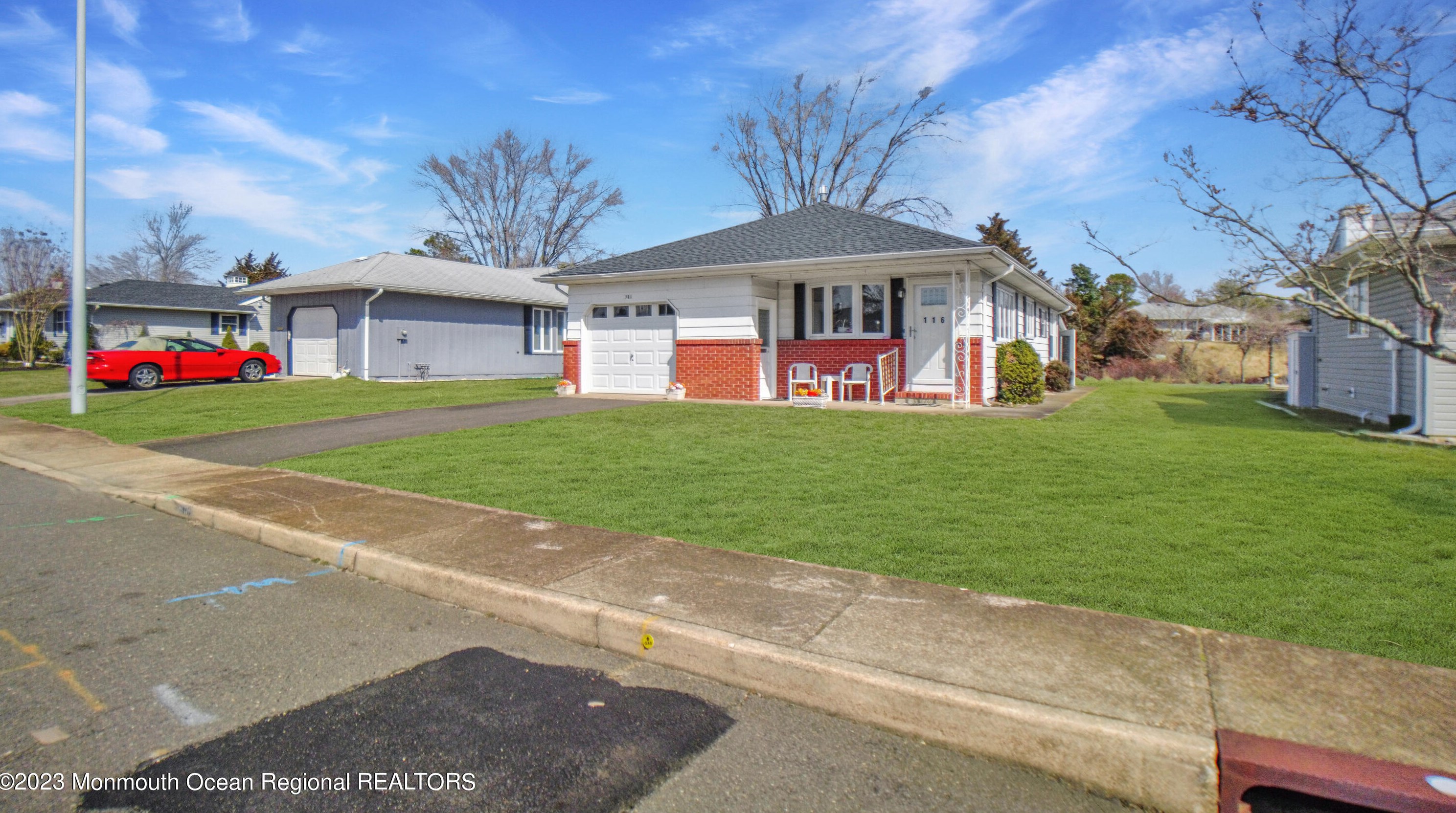 116 Charlotteville Dr, Toms River, NJ 08757-4040