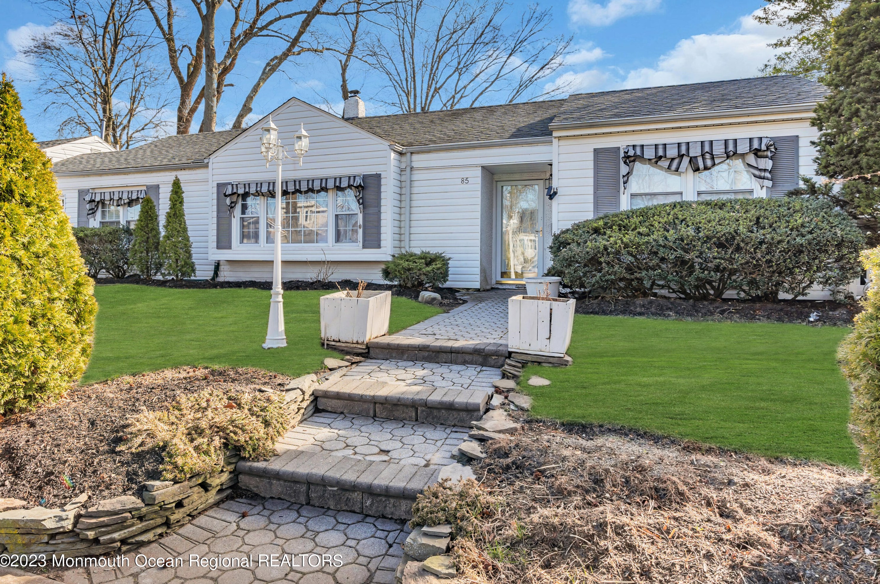 85 5th Ave, Wall Township, NJ 07753
