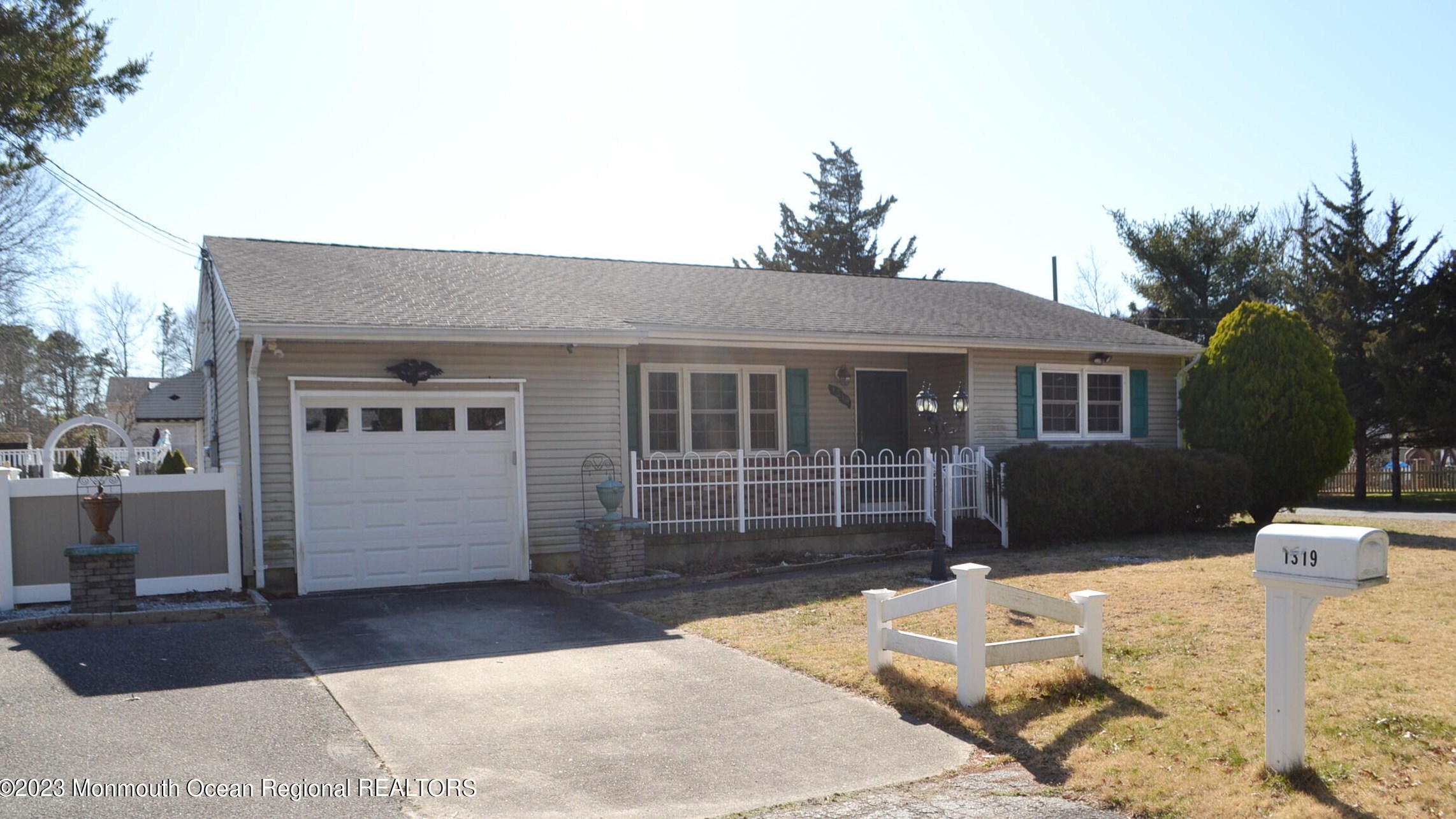 1319 Sylvania Pl, Lacey, NJ 08731