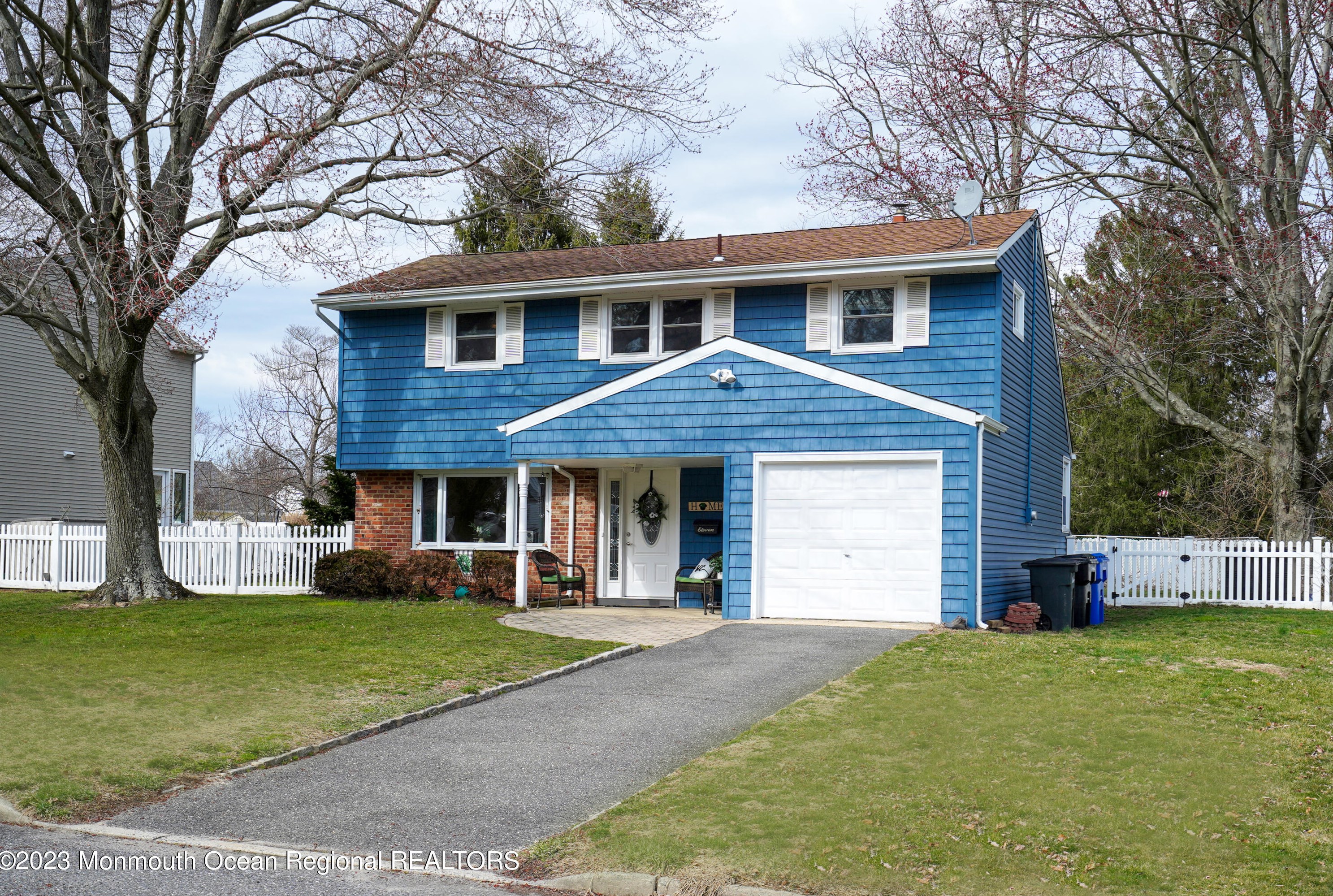 11 Sylvia Terrace, Middletown, NJ 07748
