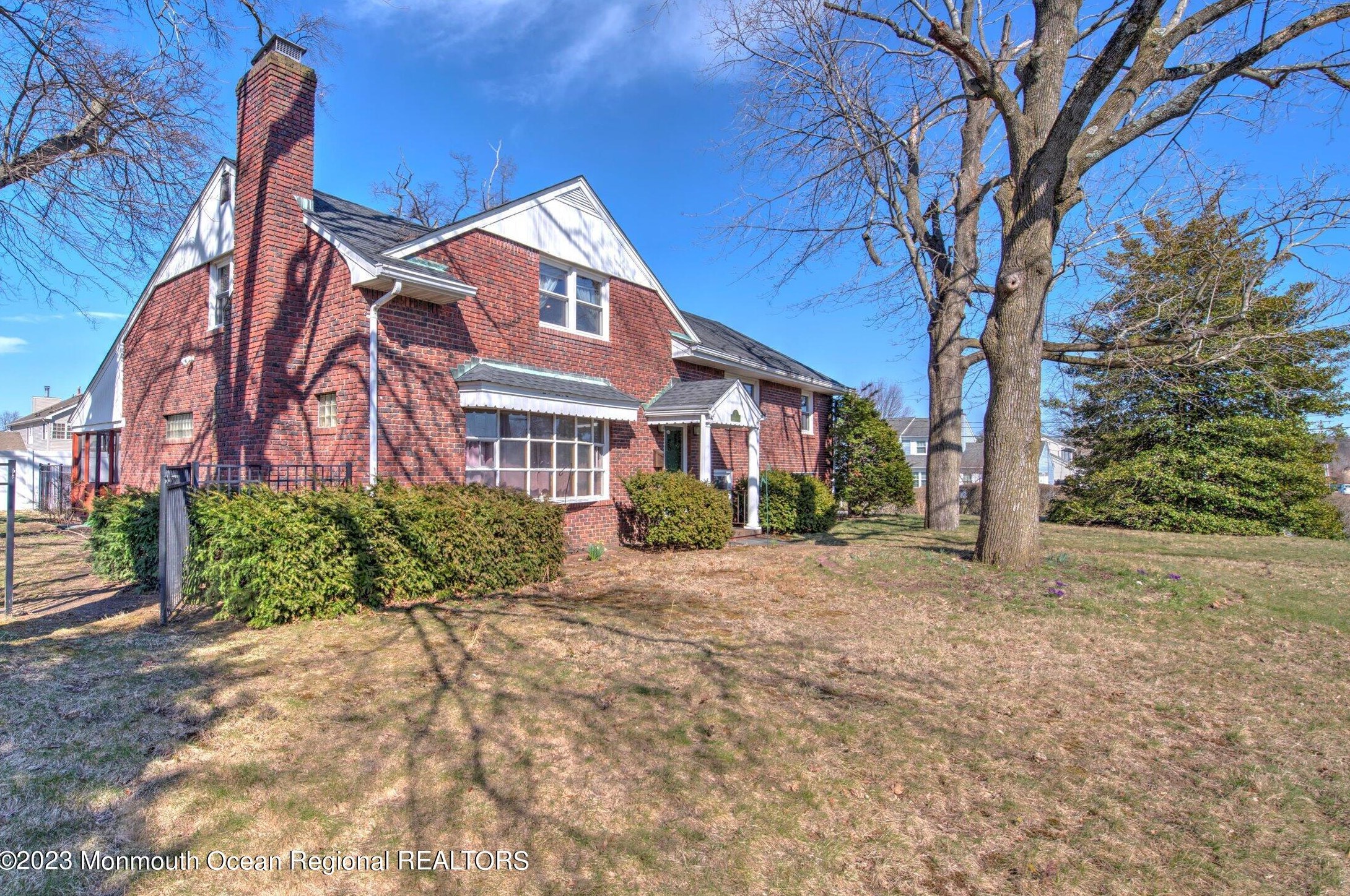 29 Richard Ln, West Long Branch, NJ 07764