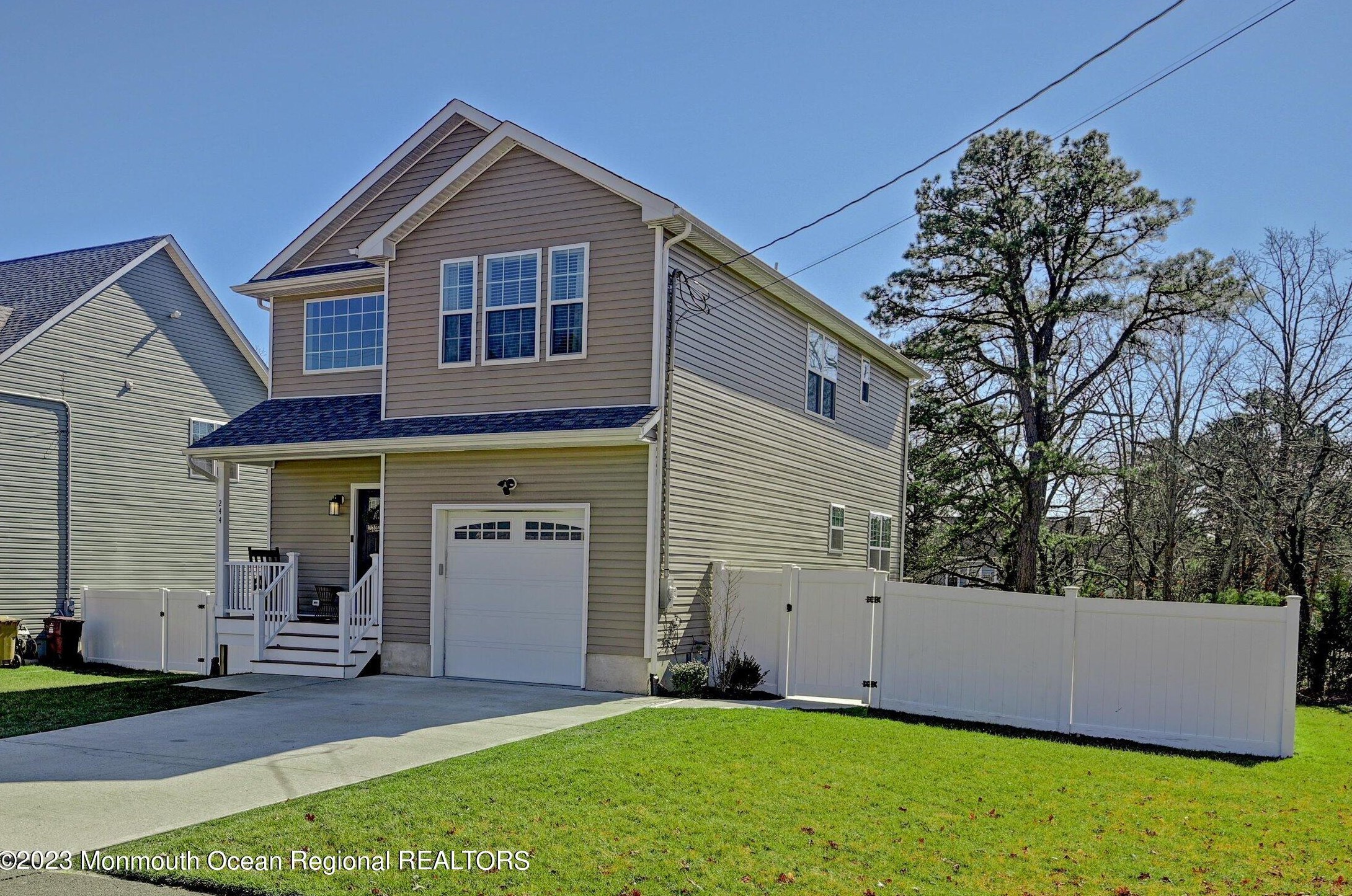244 3rd Ave, Toms River, NJ 08757-4821