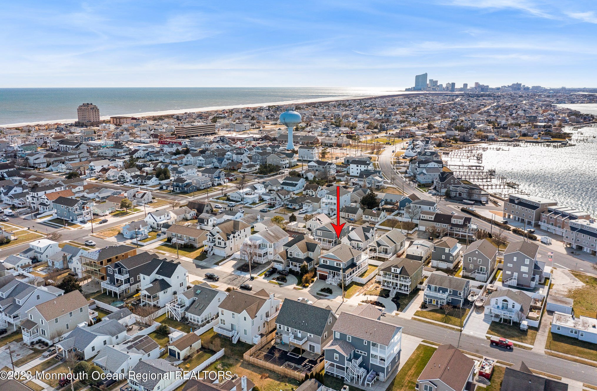 140 10th St S, Brigantine City, NJ 08203