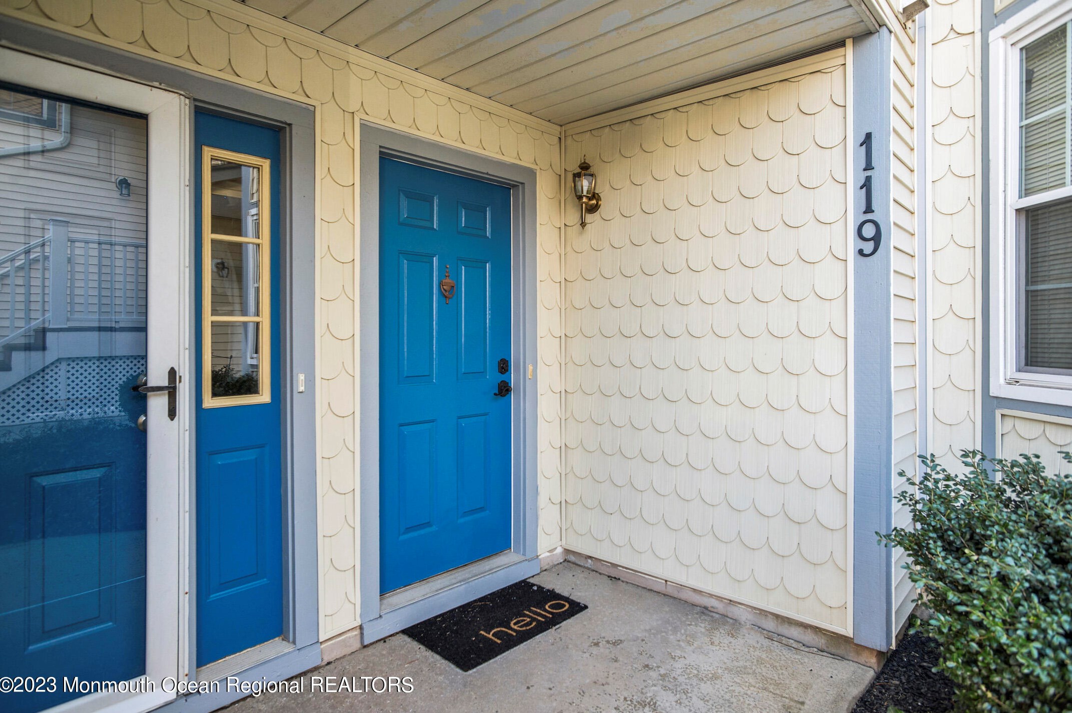 119 Evergreen Ct, East Freehold, NJ 07728