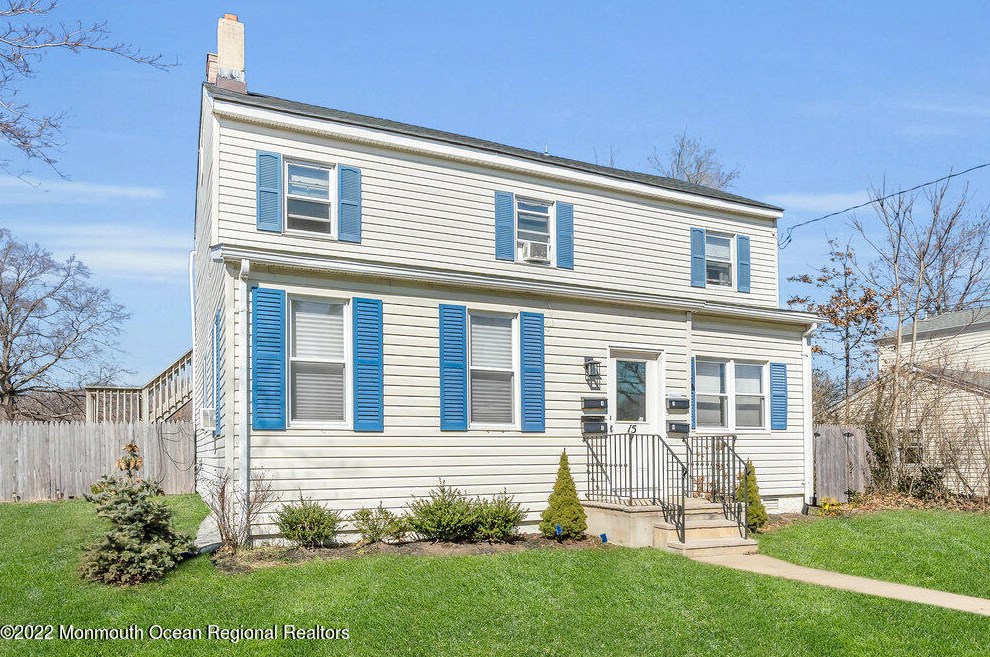 15 Main St, Oceanport, NJ 07757-2102
