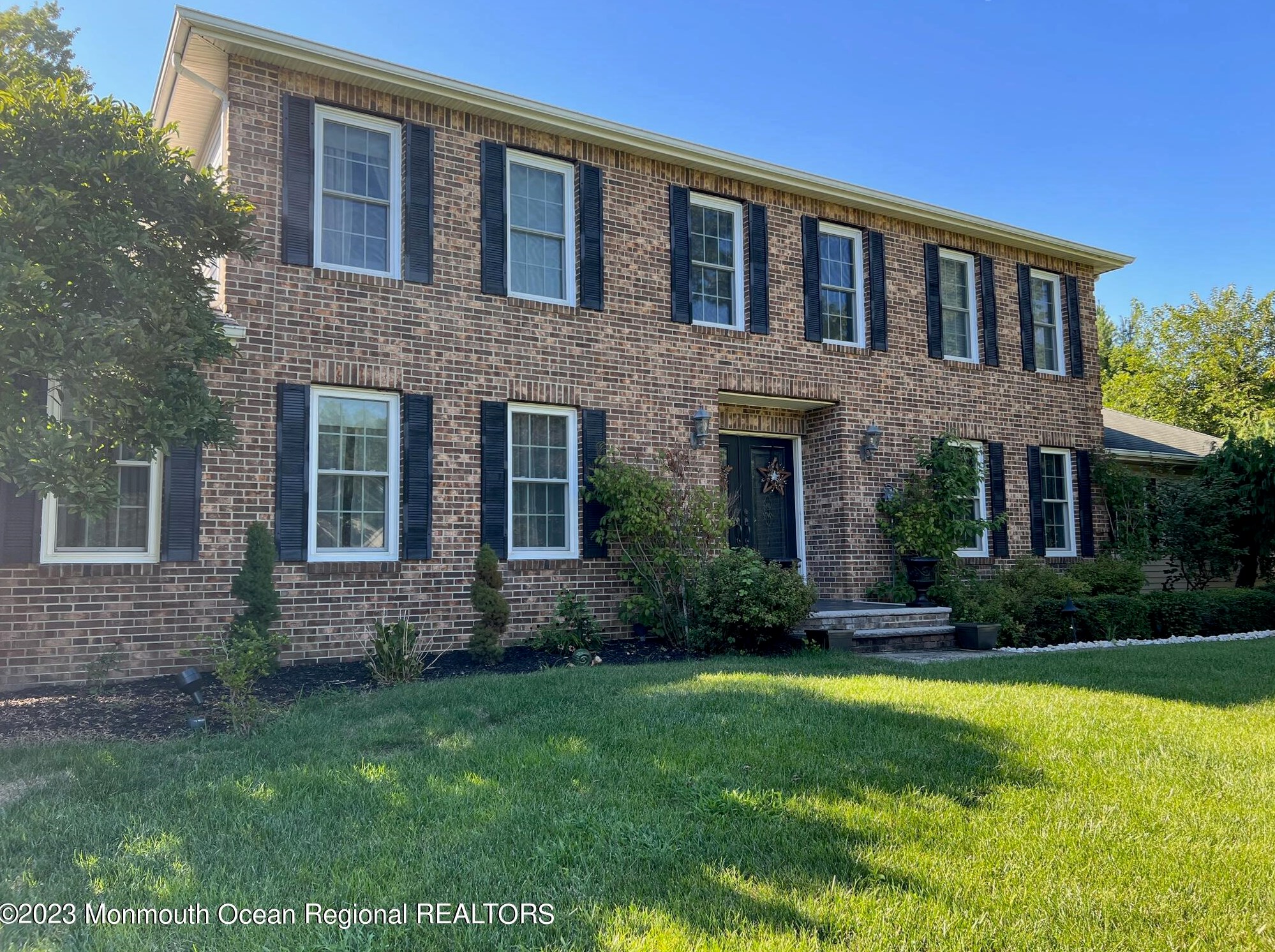 5 Plasner Ct, Jackson Twp, NJ 08527