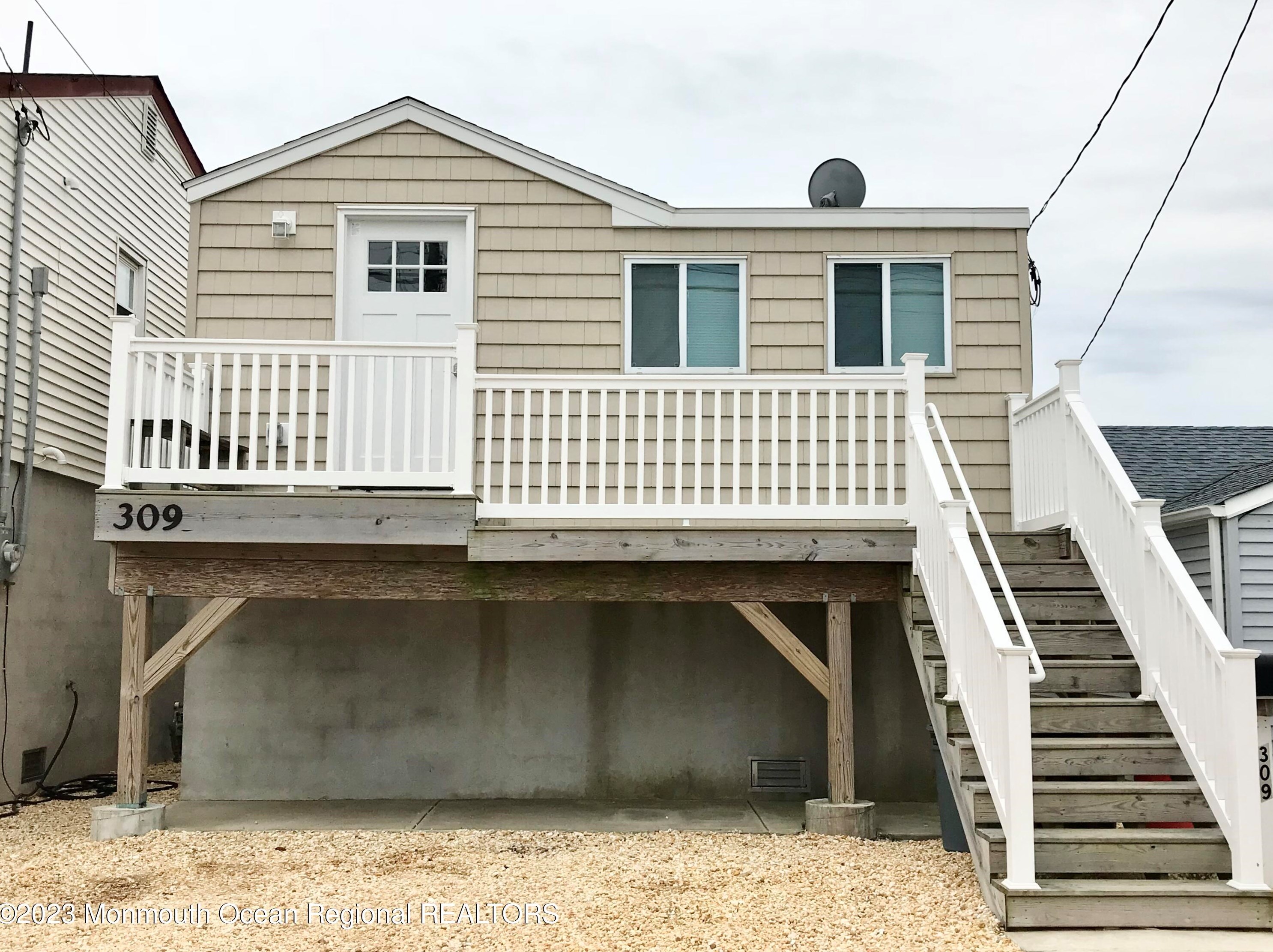 309 Hiering Ave #a, Pelican Island, NJ 08751