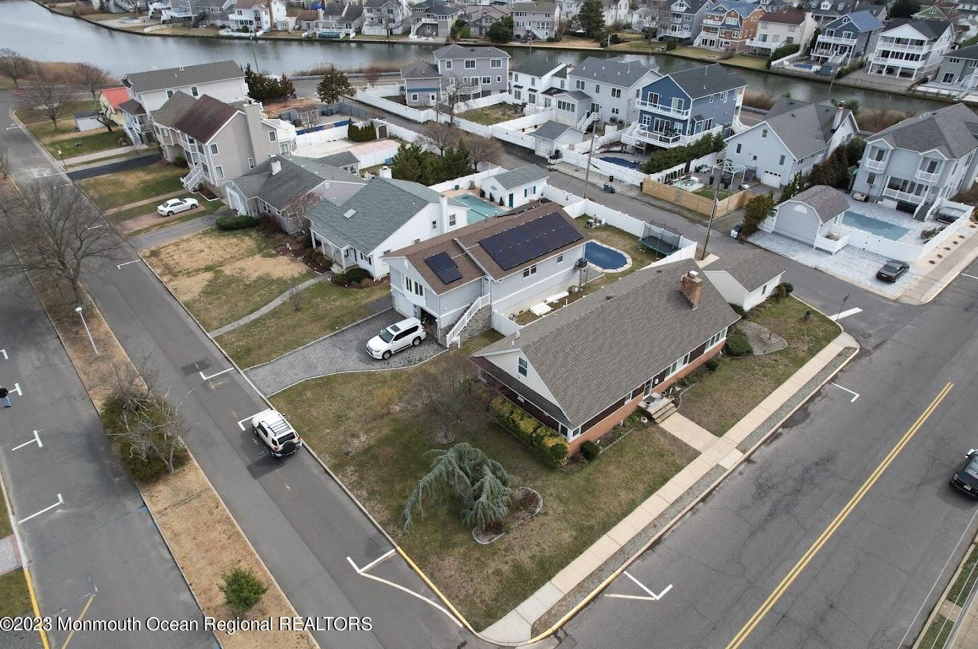 214 Laurel Ct, Point Pleasant Beach, NJ 08742