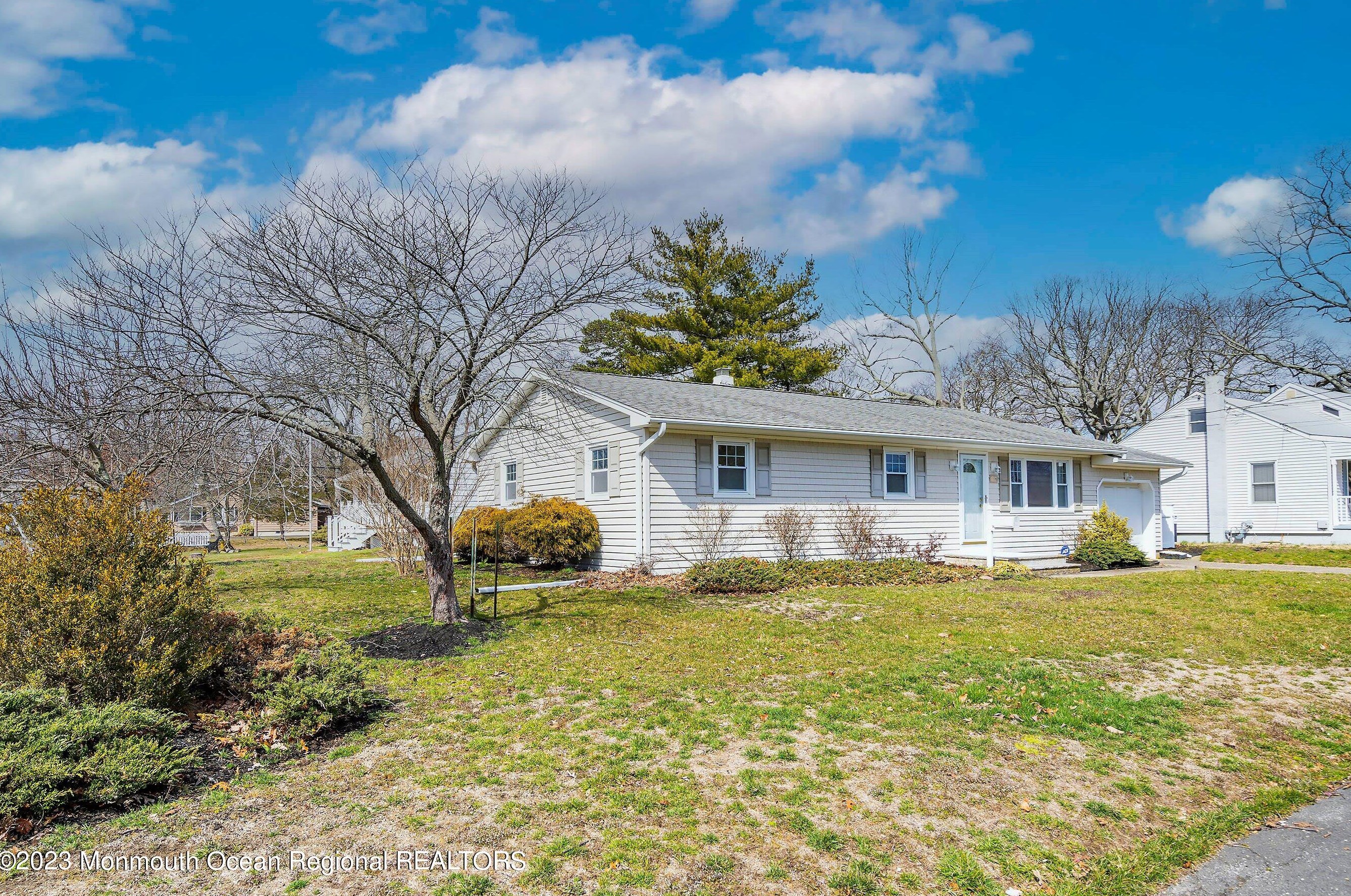 1817 Campmeeting St, Belmar, NJ 07719
