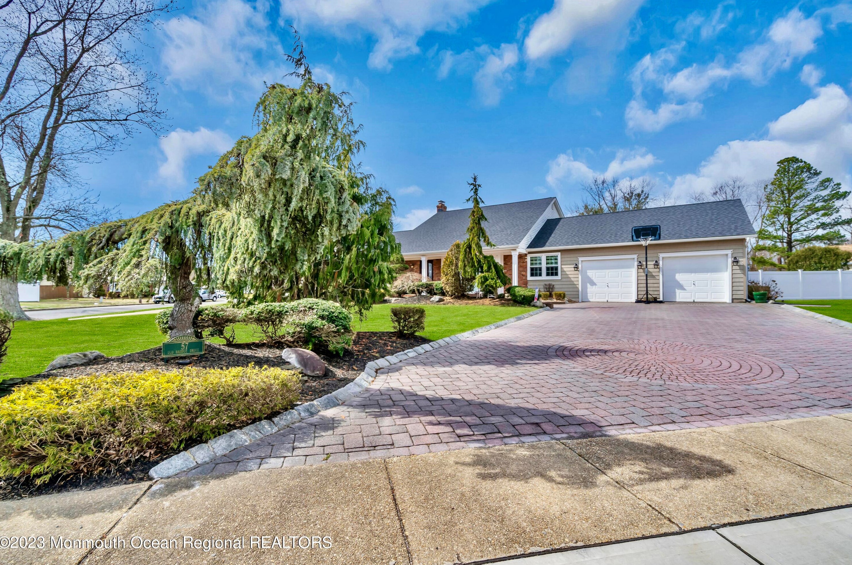 57 Old Bridge Dr, Wall Township, NJ 07731-2335