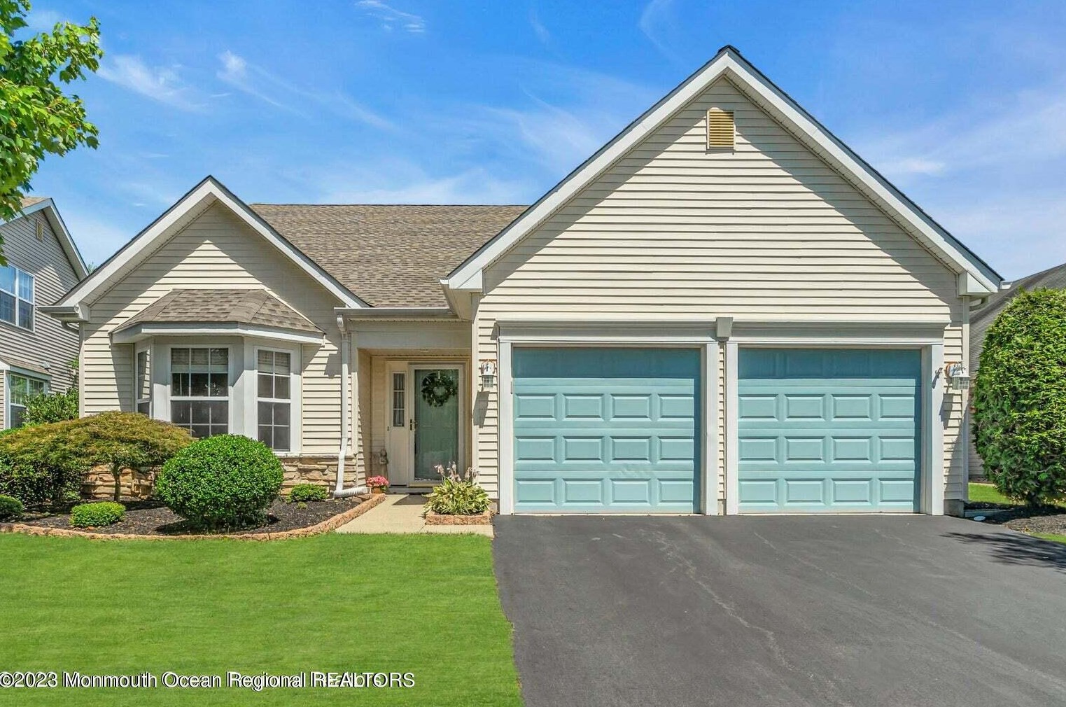 81 Sunrise Ct, Lakewood, NJ 08701