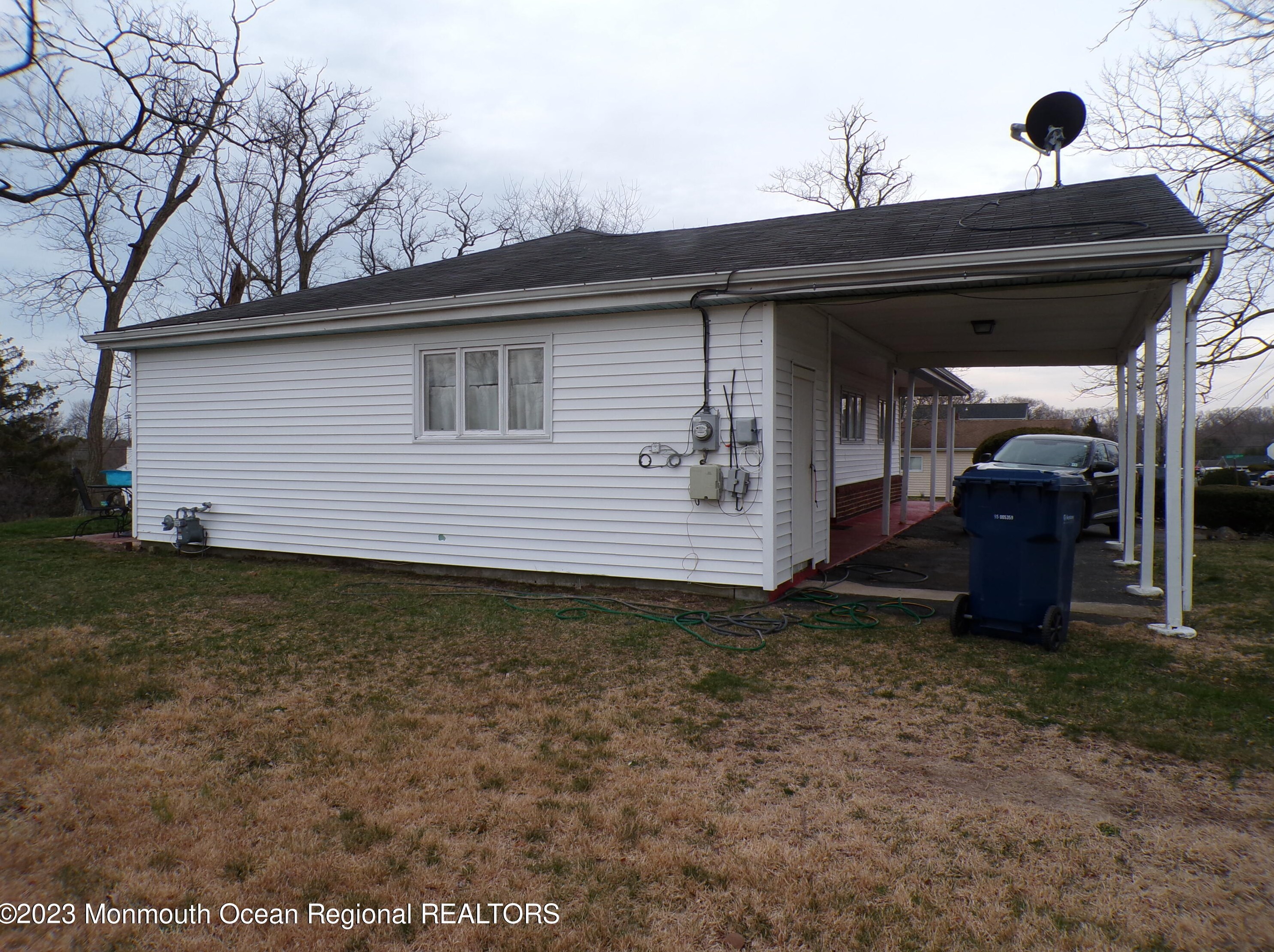 300 Hollywood Ave, Wall Township, NJ 07753-3737