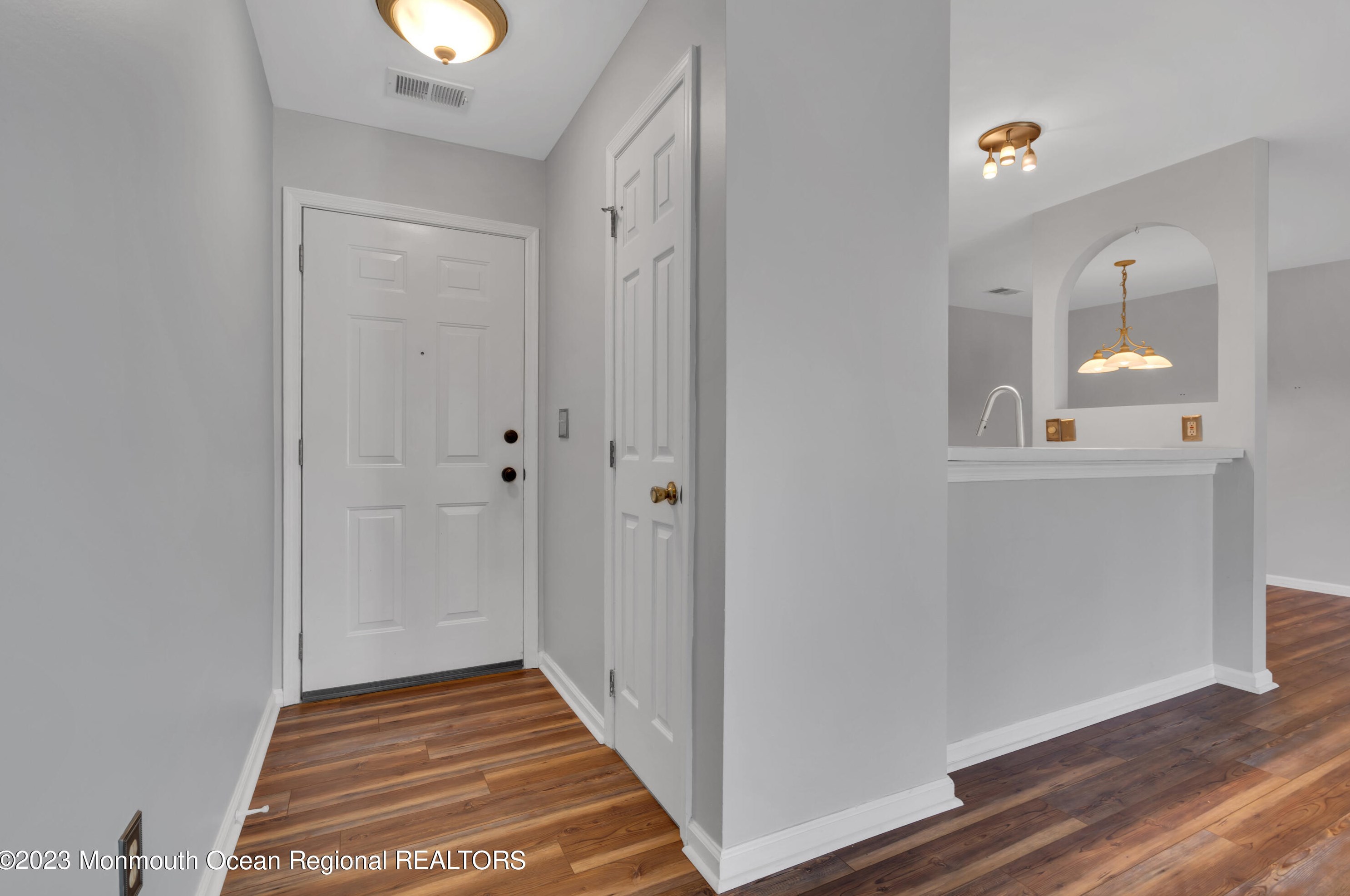 3 Jockey Ln #118, Wall Township, NJ 07753