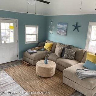 123 Franklin Ave, Pelican Island, NJ 08751