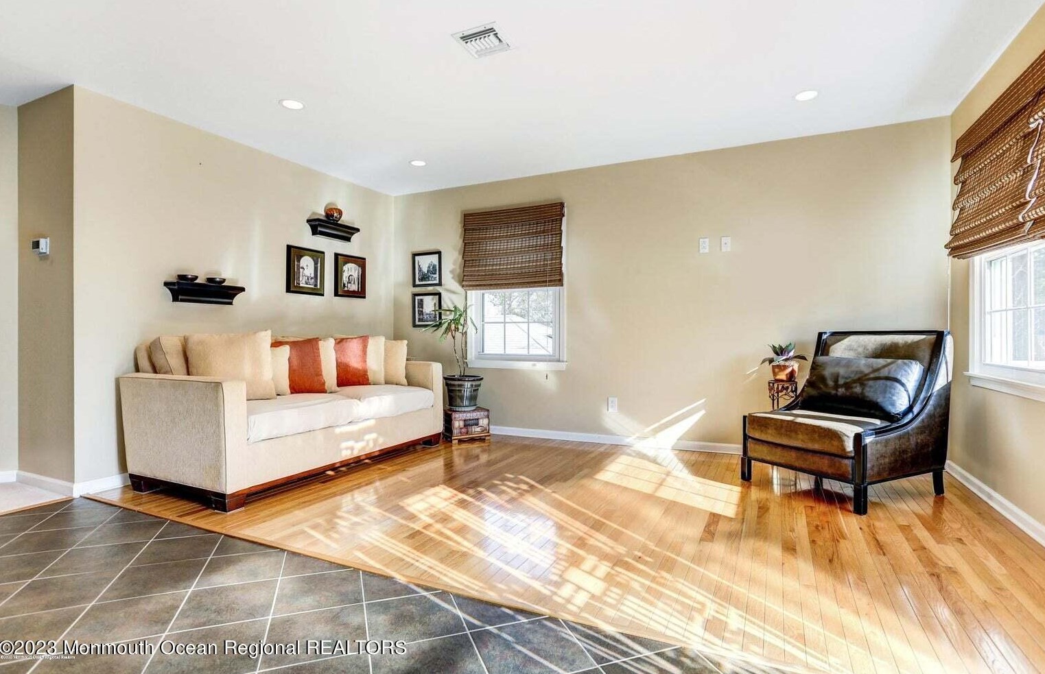 751 Dunedin St, Toms River NJ  08753-4500 exterior