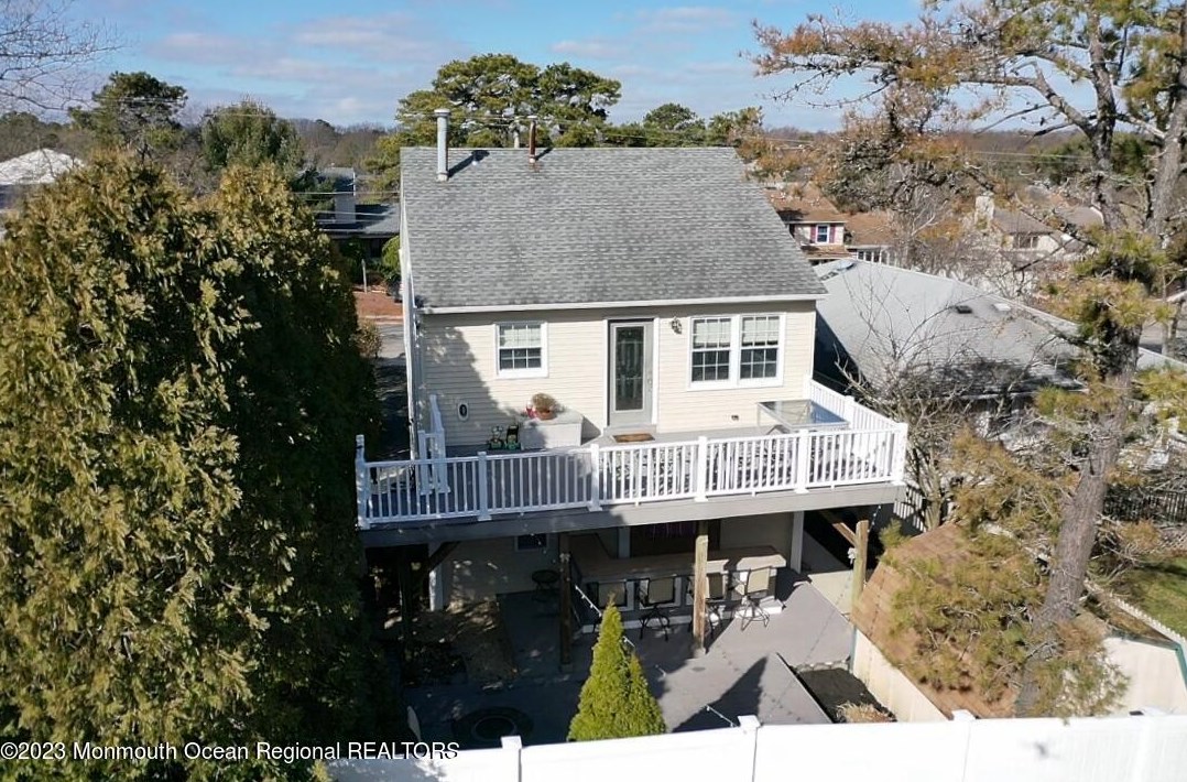 751 Dunedin St, Toms River NJ  08753-4500 exterior