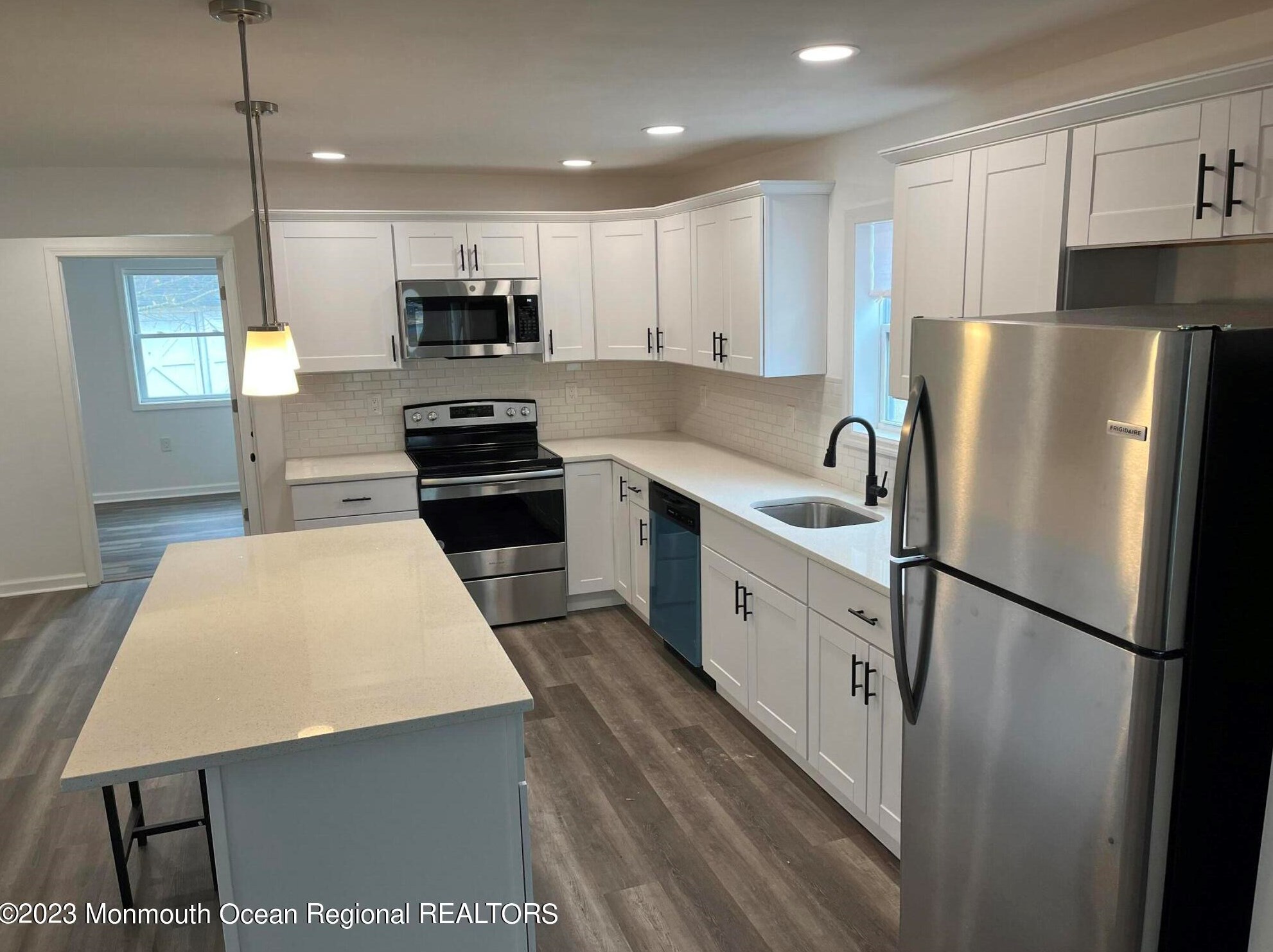 224 Swan Blvd, Toms River, NJ 08753
