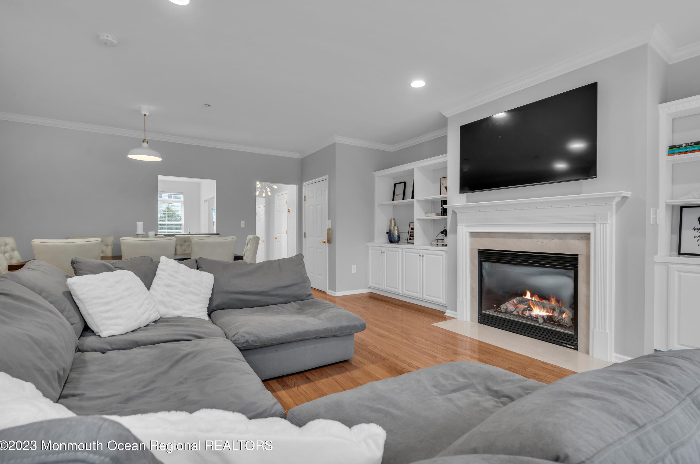 26 Aspen Way, Matawan NJ  07747-1905 exterior