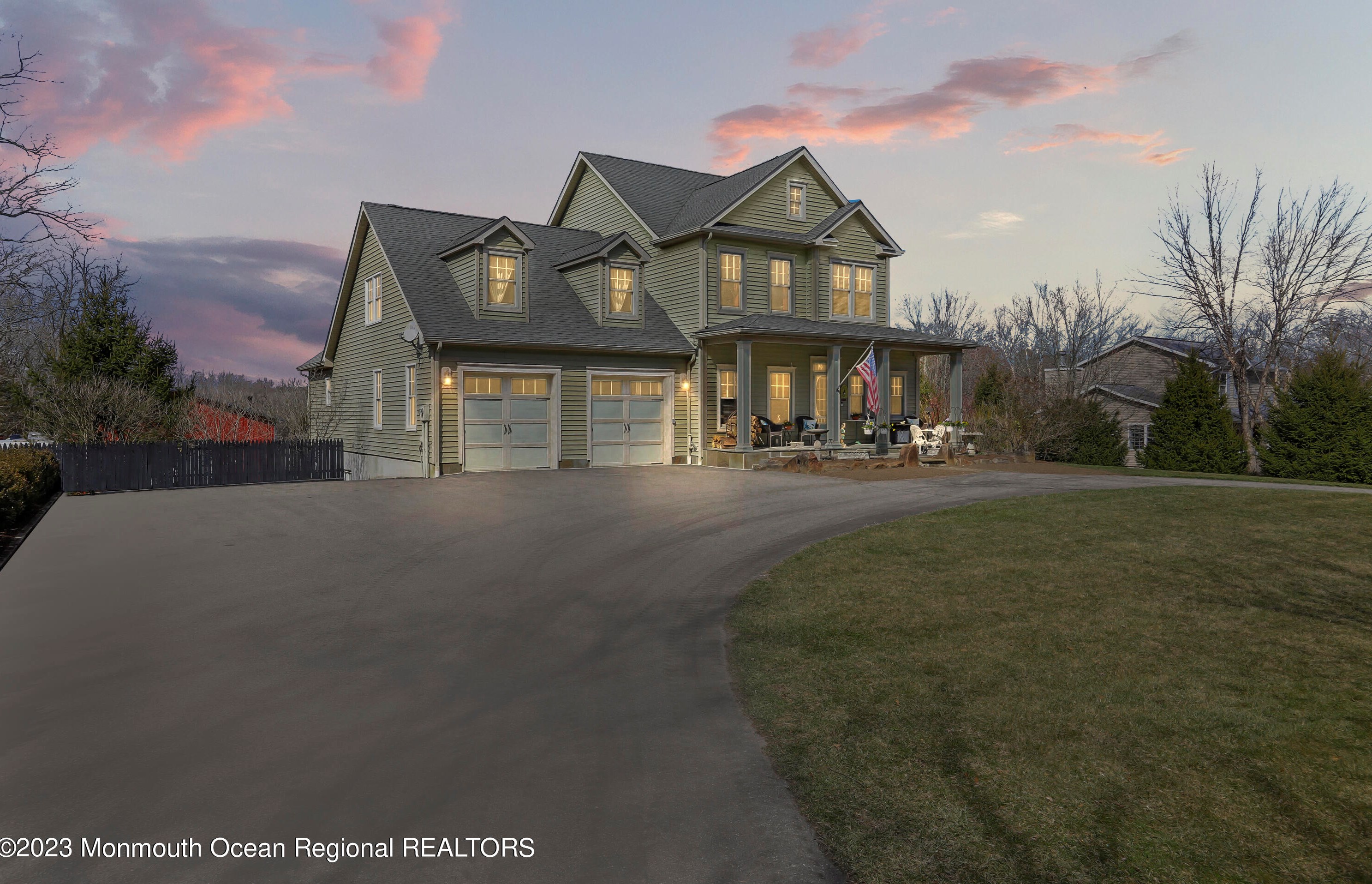 39 Loveman Rd, Upper Freehold Township, NJ 08514