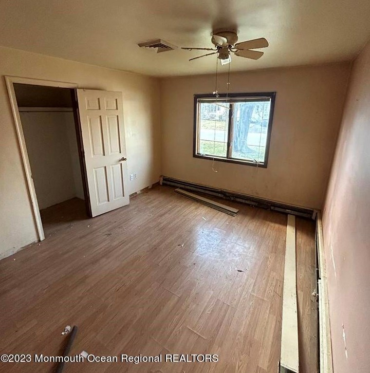 36 Birch St, Beachwood, NJ 08722-4642